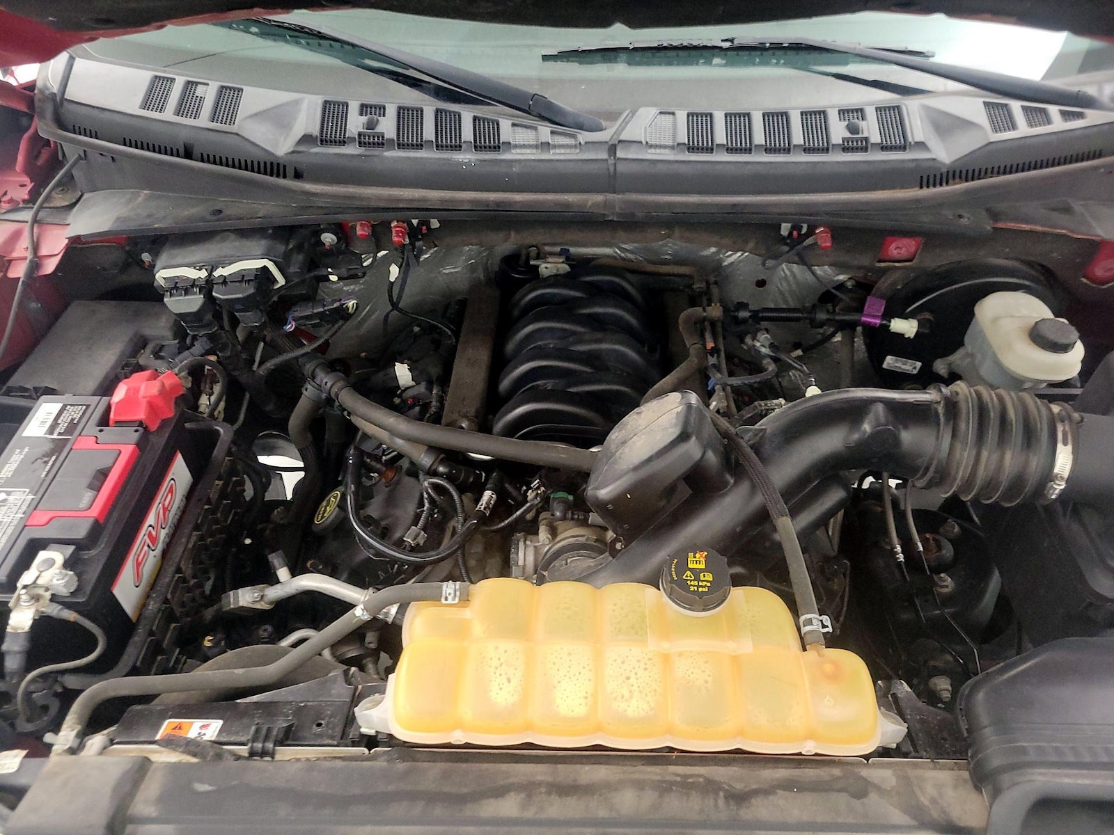 2015 Ford F-150 XLT - Photo 22