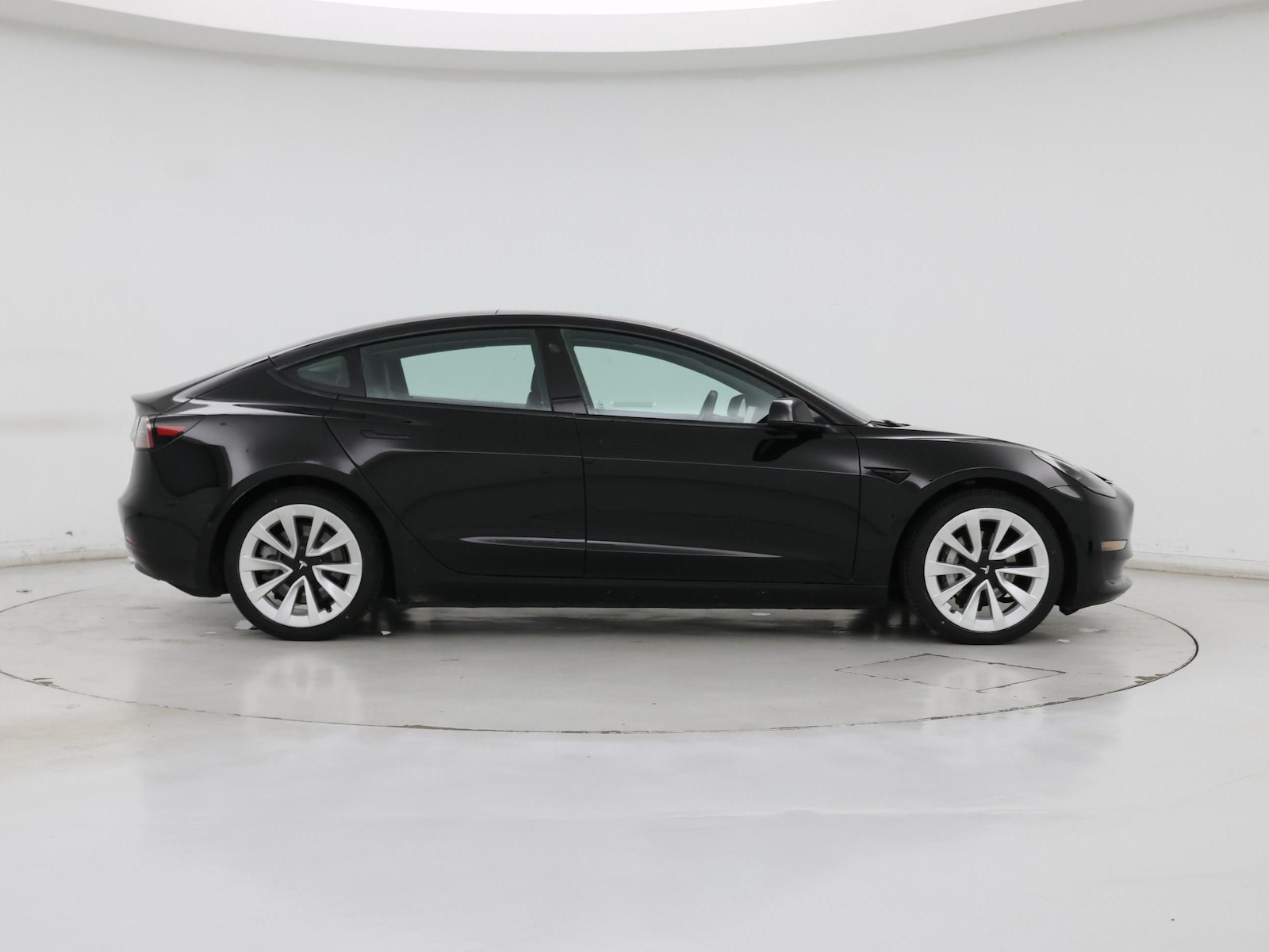 2022 Tesla Model 3 Long Range - Photo 8