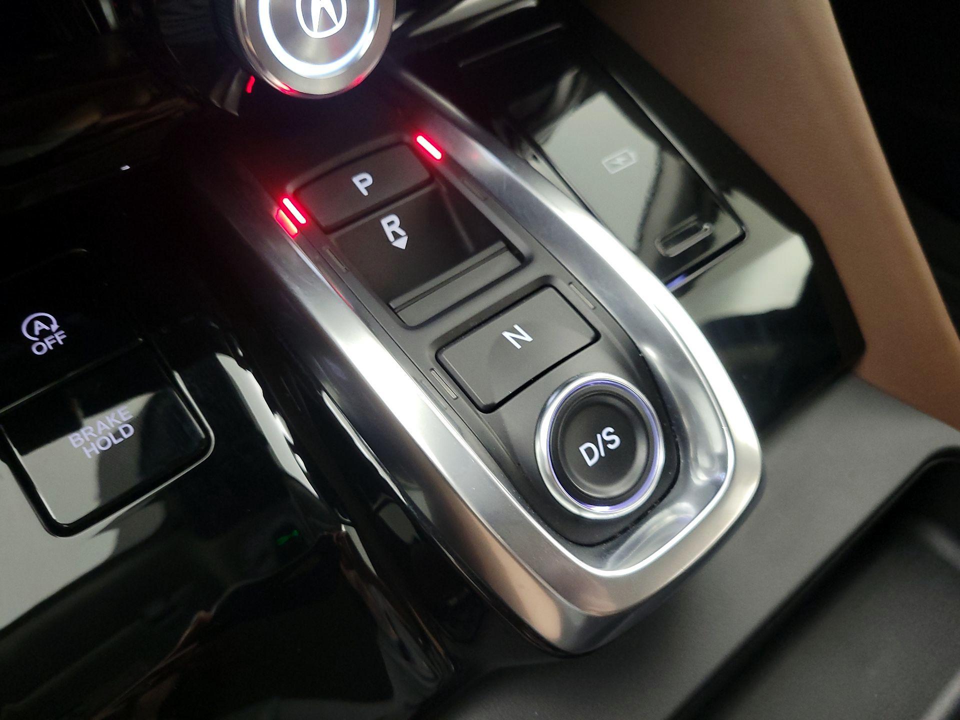Thumbnail: 2025 Acura MDX - 17