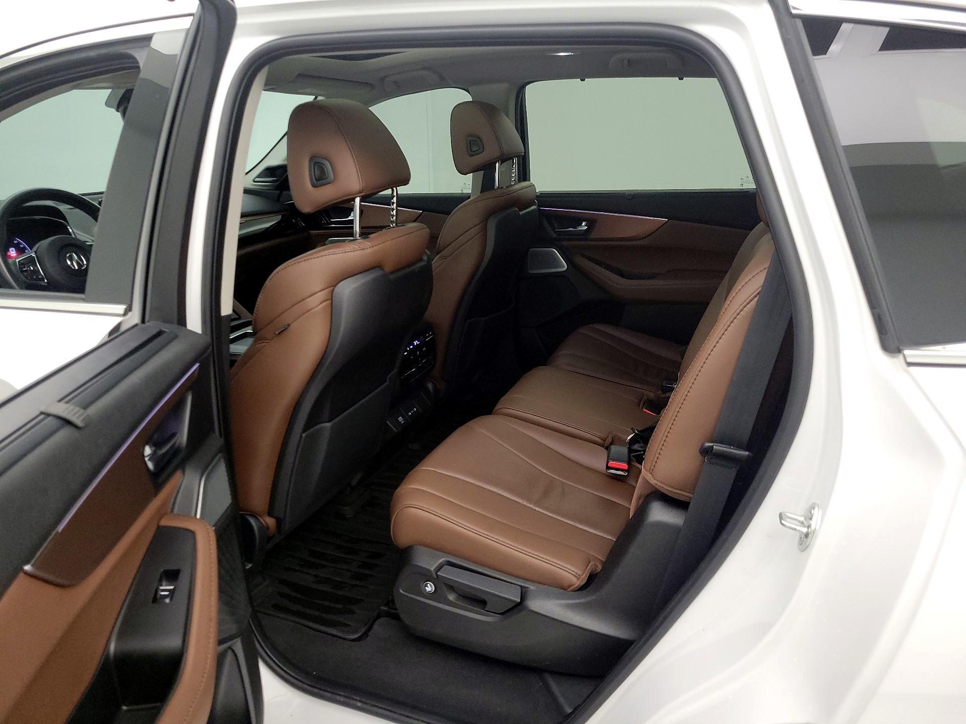 Thumbnail: 2025 Acura MDX - 20