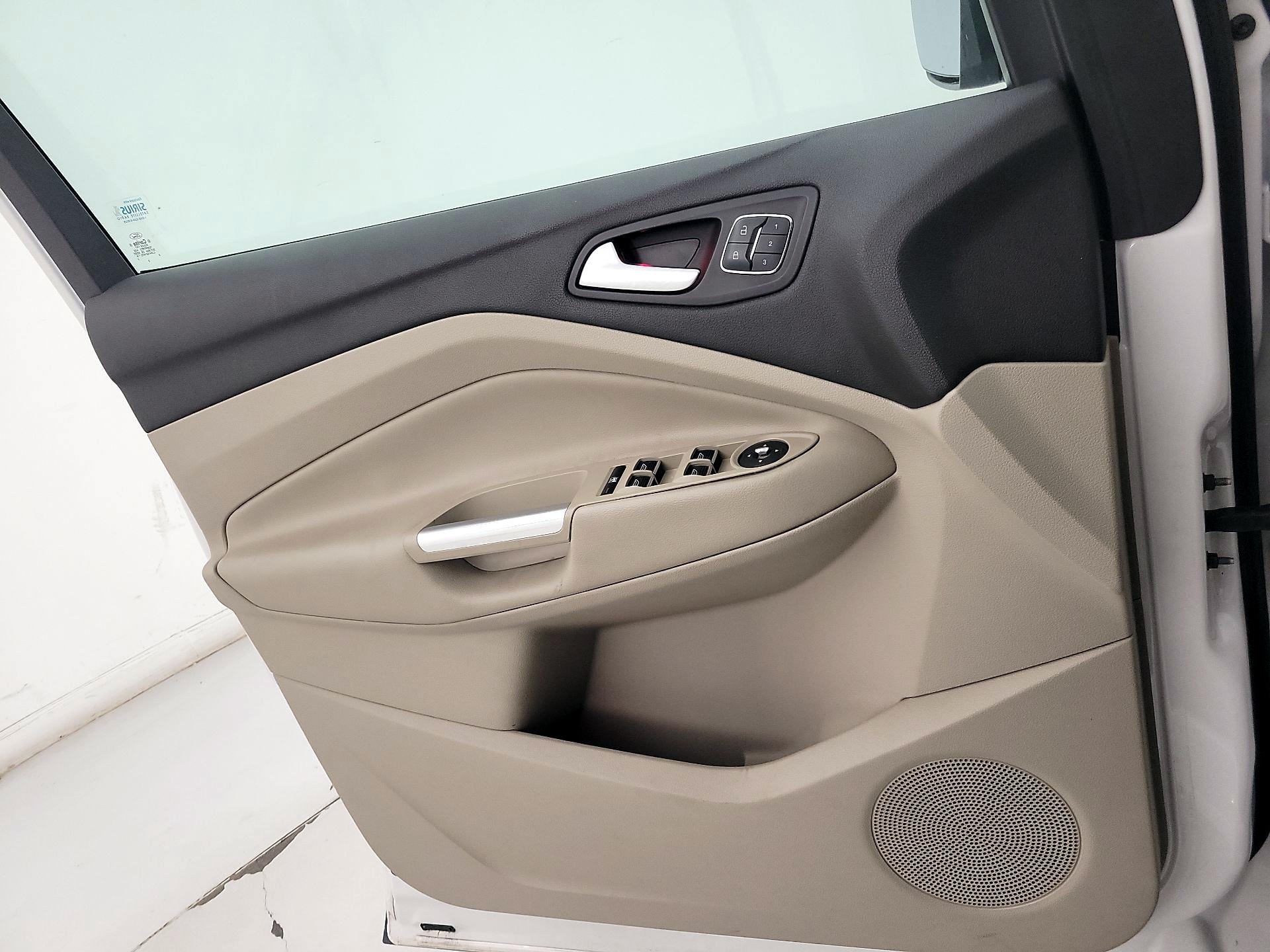 Thumbnail: 2014 Ford Escape - 12