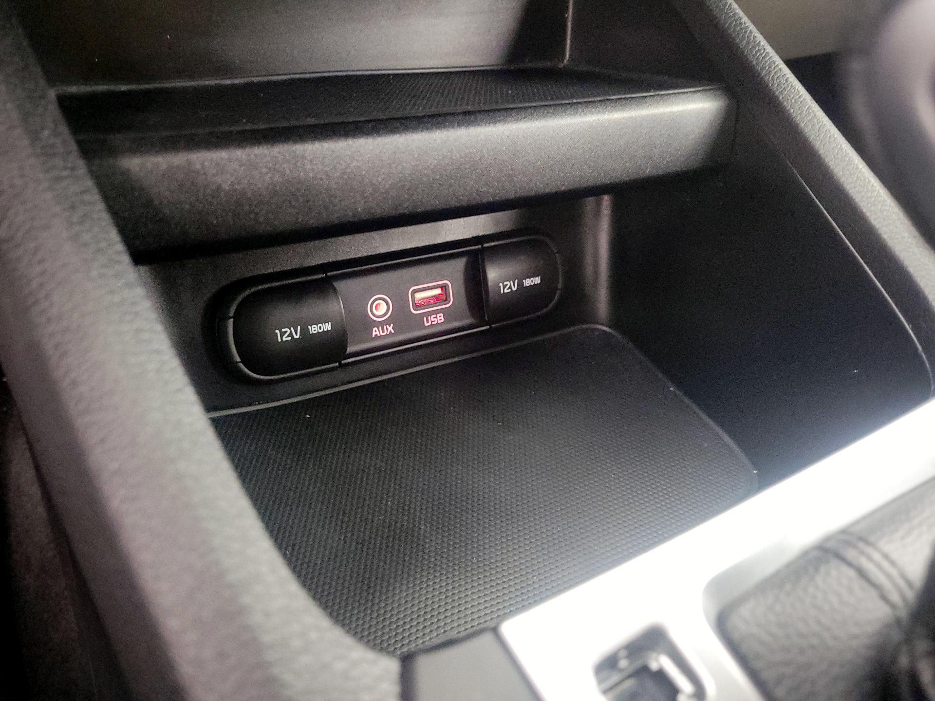 Thumbnail: 2021 Kia Forte - 18