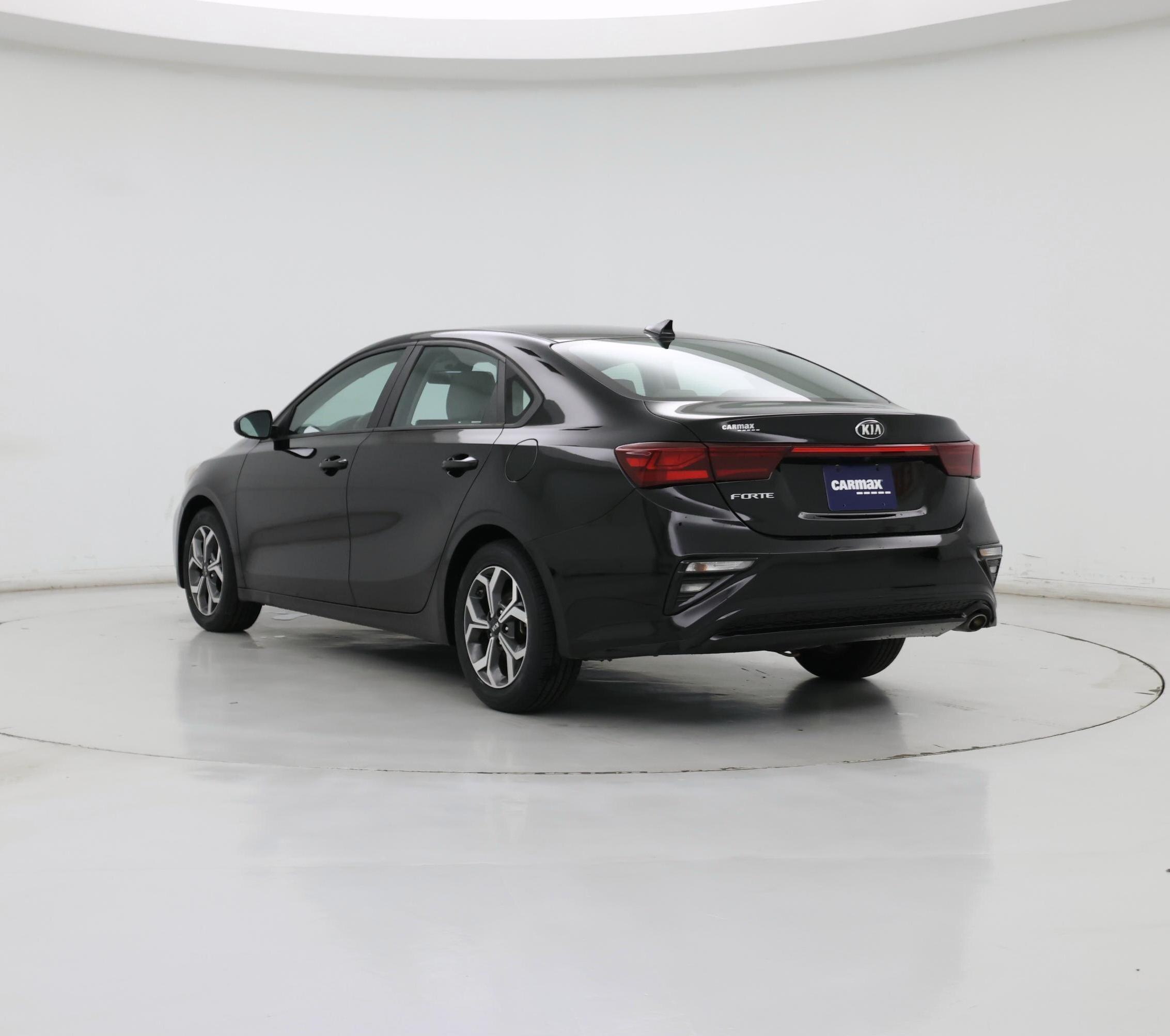 Thumbnail: 2021 Kia Forte - 2