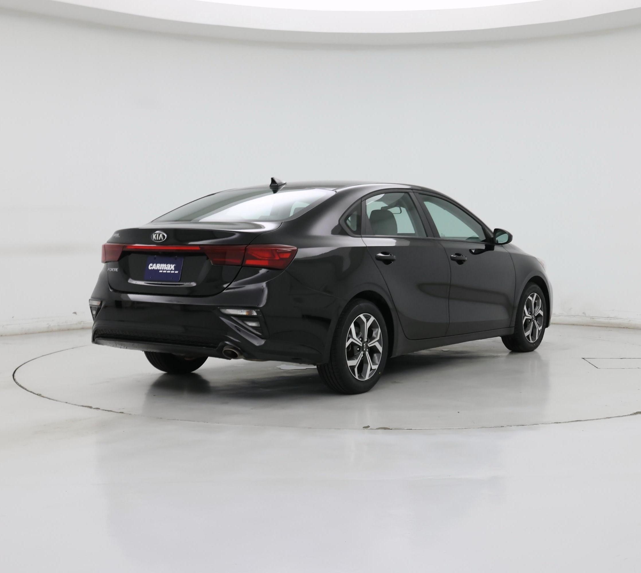 Thumbnail: 2021 Kia Forte - 8