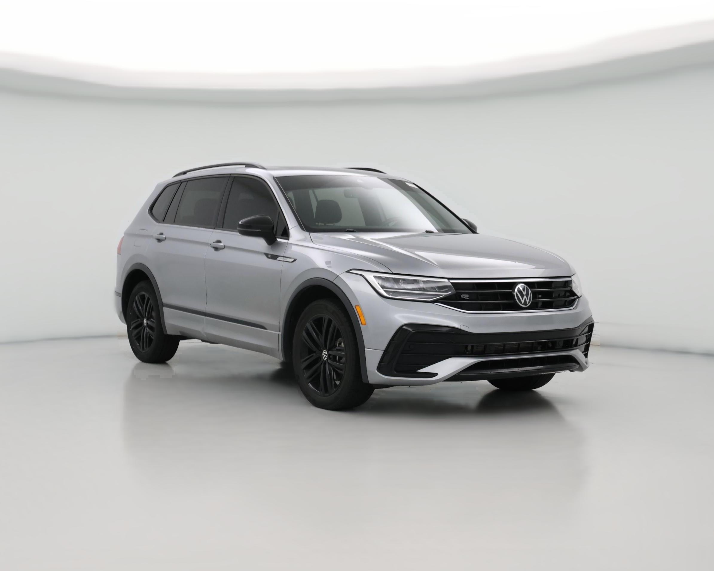 Thumbnail: 2022 Volkswagen Tiguan - 1