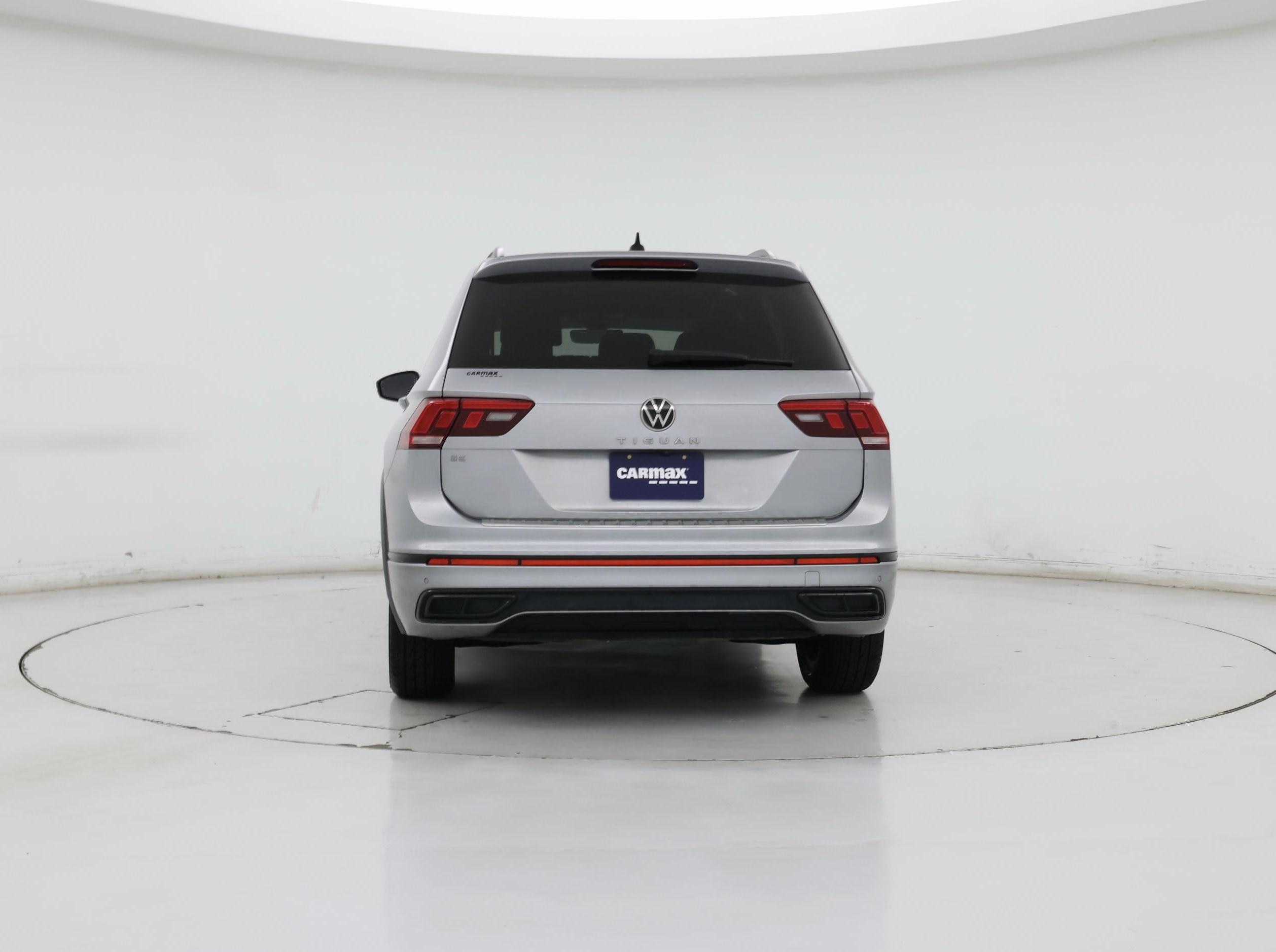 Thumbnail: 2022 Volkswagen Tiguan - 6
