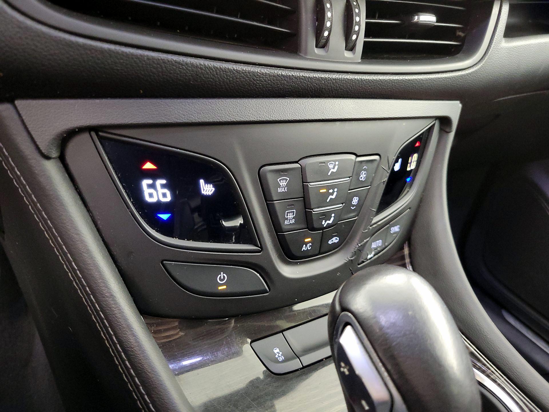 Thumbnail: 2019 Buick Envision - 16