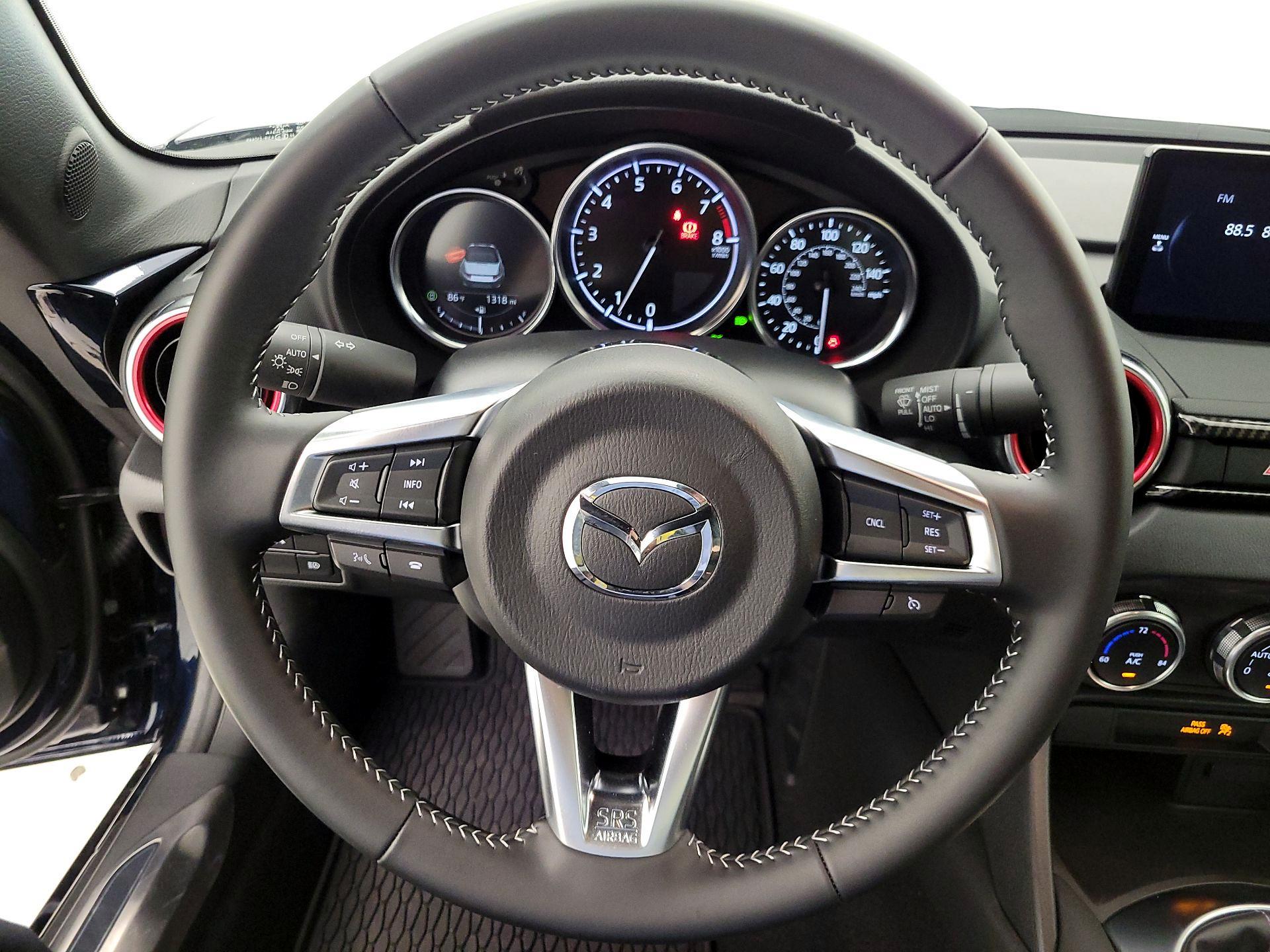 Thumbnail: 2025 Mazda MX-5 Miata - 10