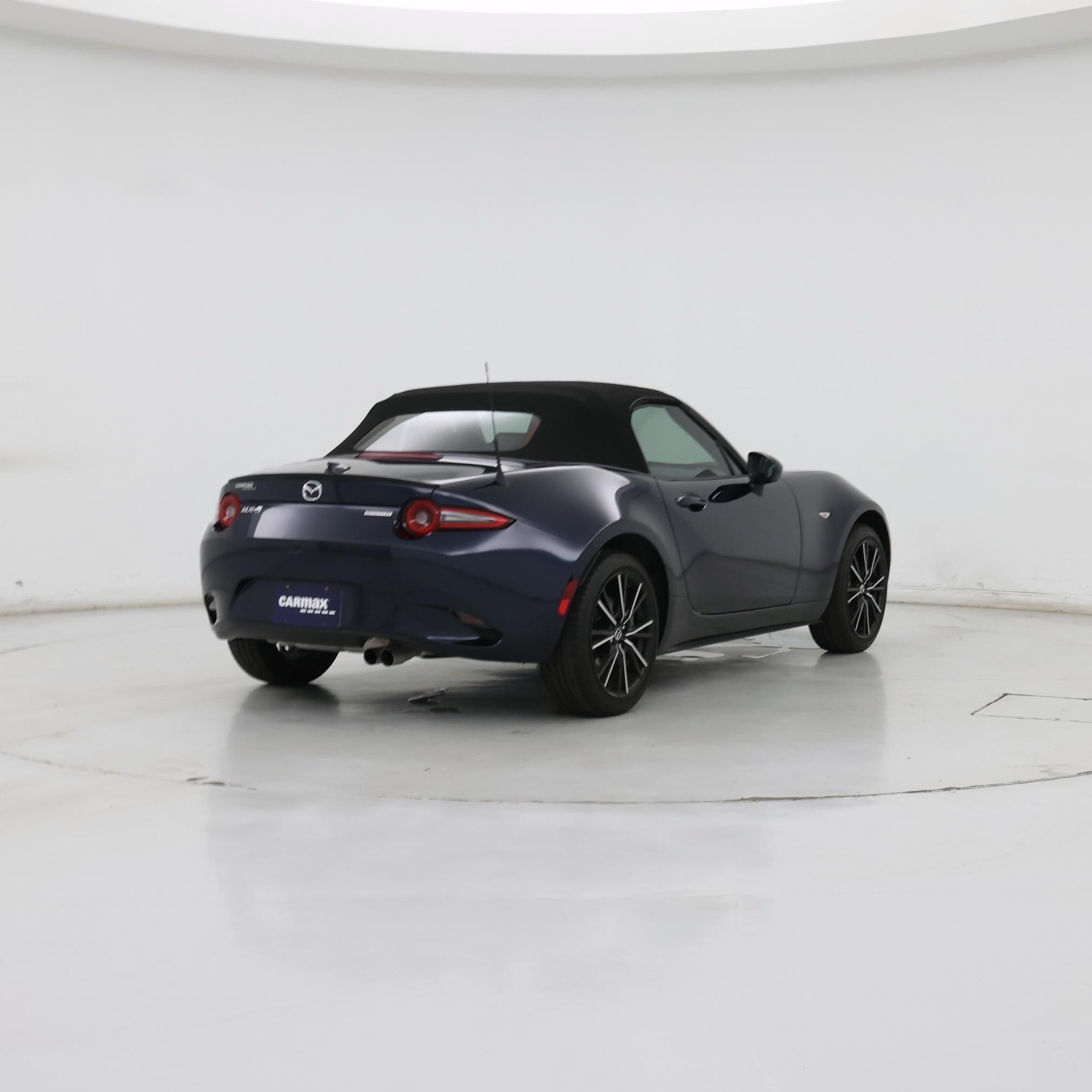 Thumbnail: 2025 Mazda MX-5 Miata - 8