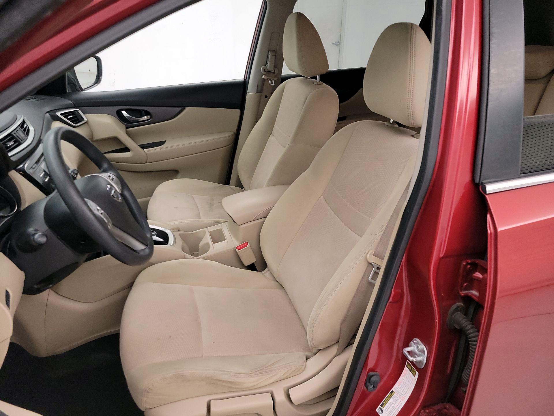 Thumbnail: 2016 Nissan Rogue - 11