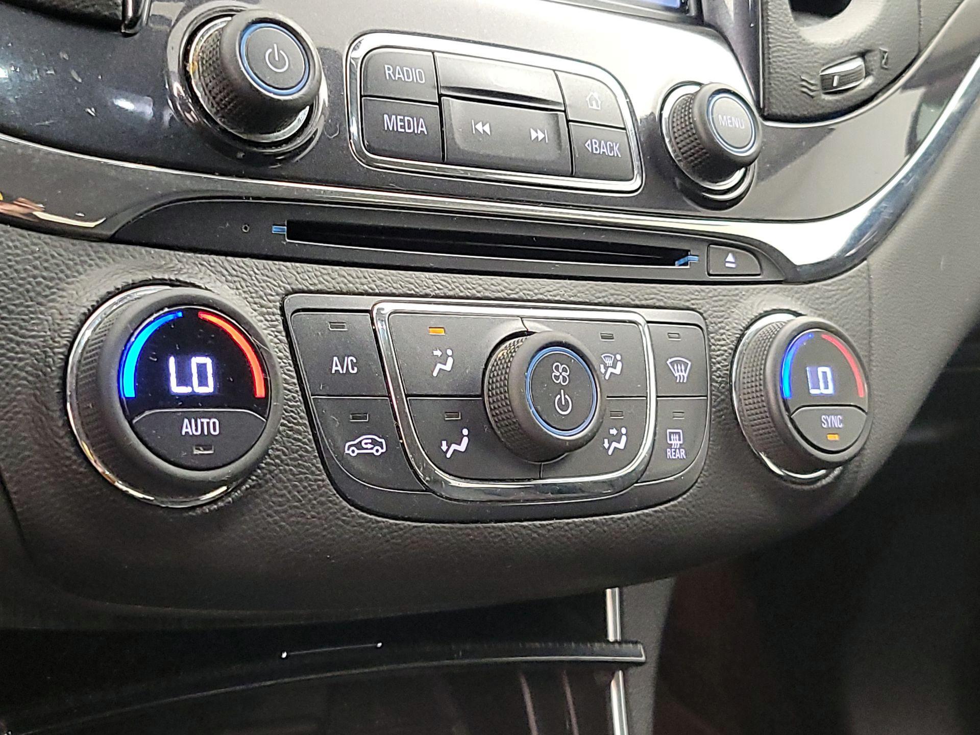 Thumbnail: 2019 Chevrolet Impala - 17