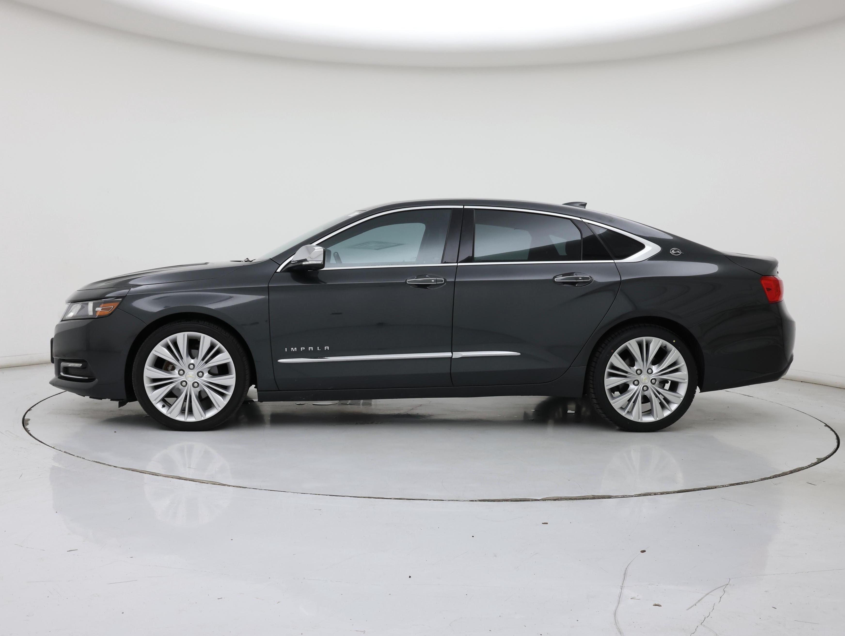 Thumbnail: 2019 Chevrolet Impala - 3