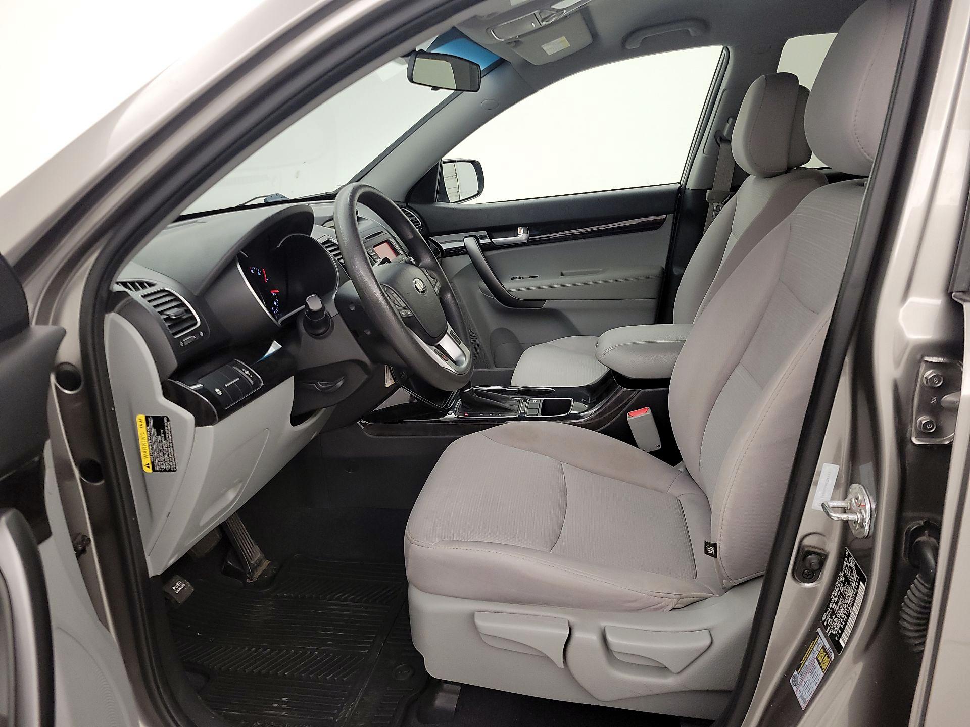 Thumbnail: 2014 Kia Sorento - 11