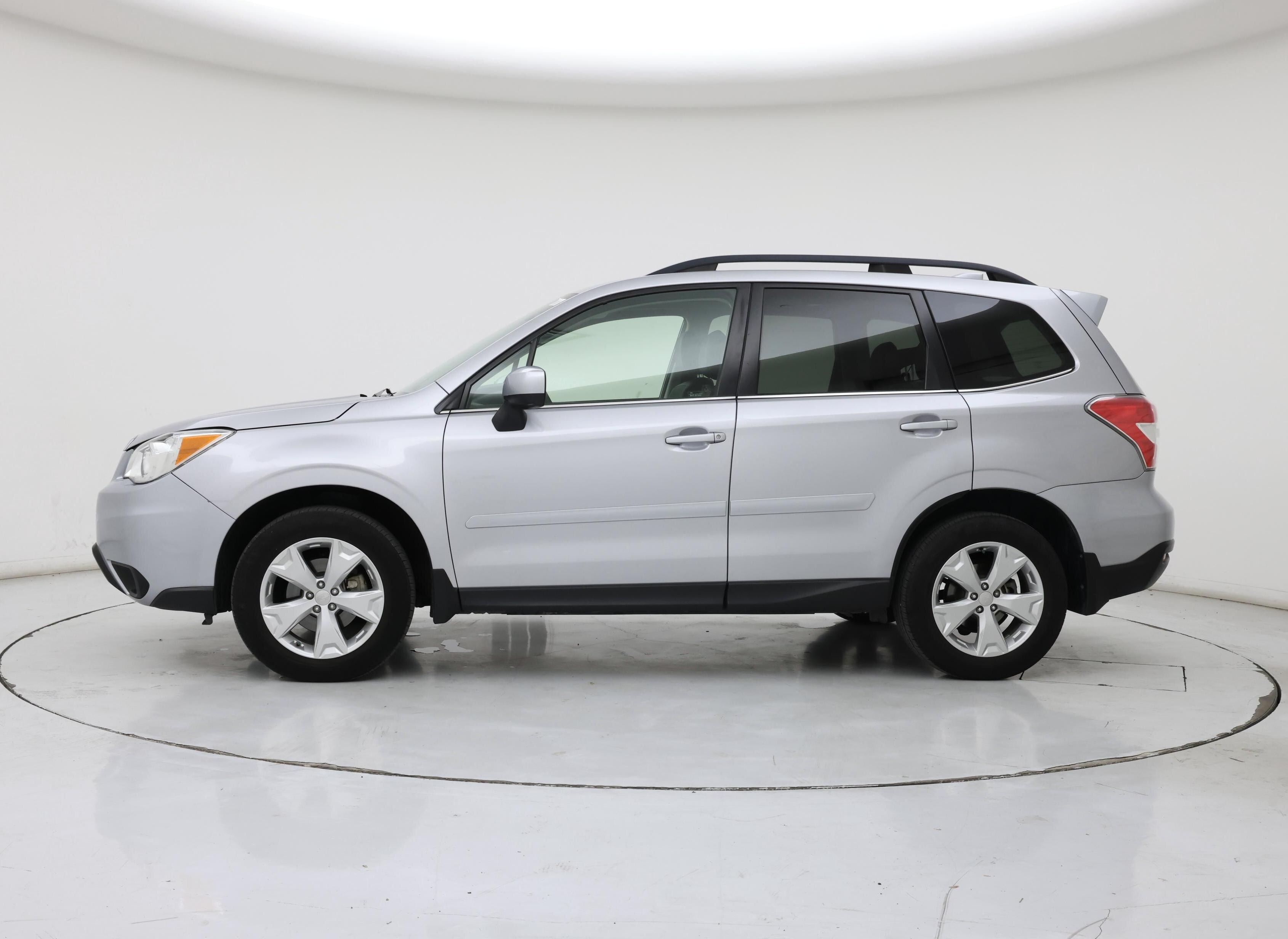 Thumbnail: 2016 Subaru Forester - 3
