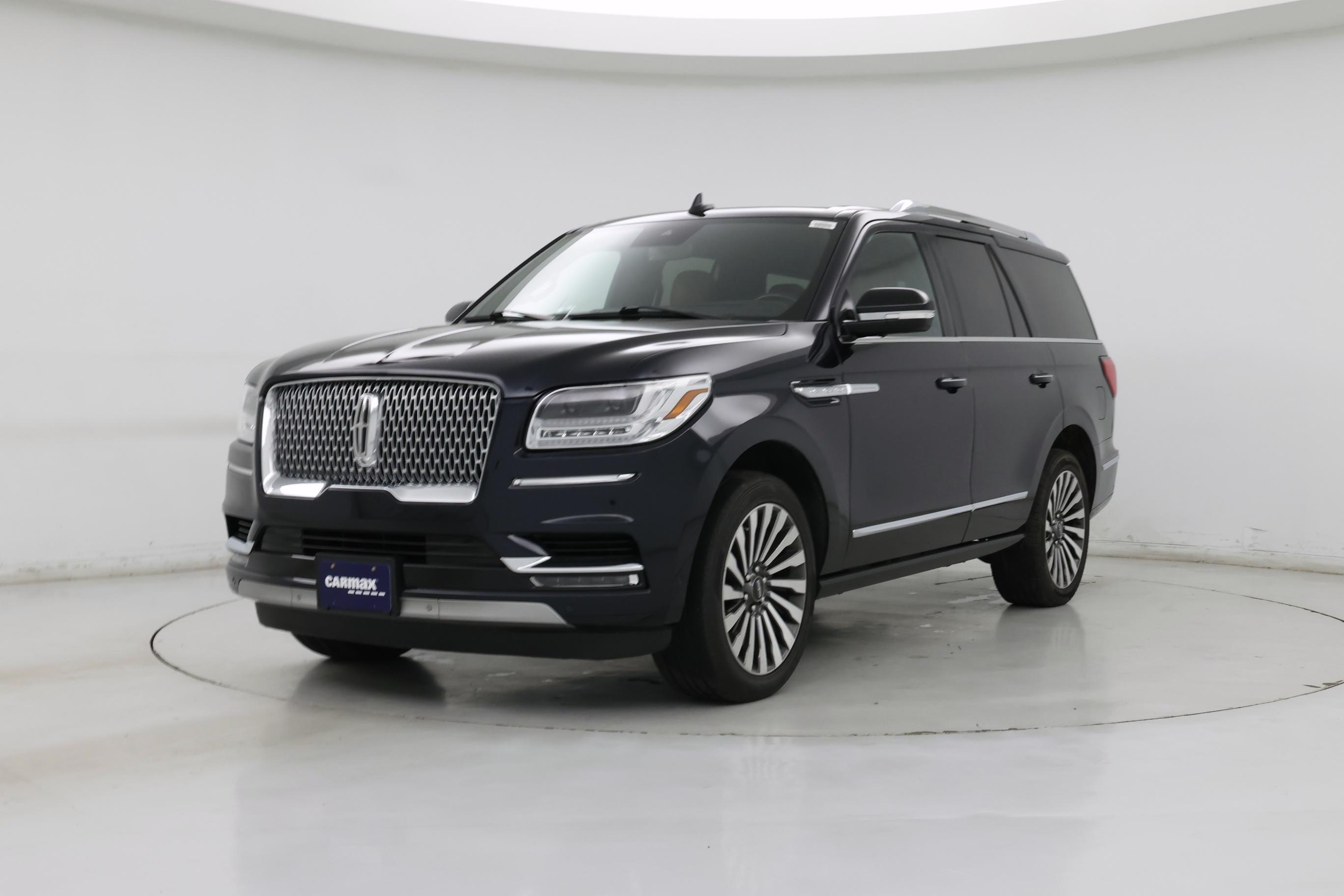 Thumbnail: 2021 Lincoln Navigator - 4