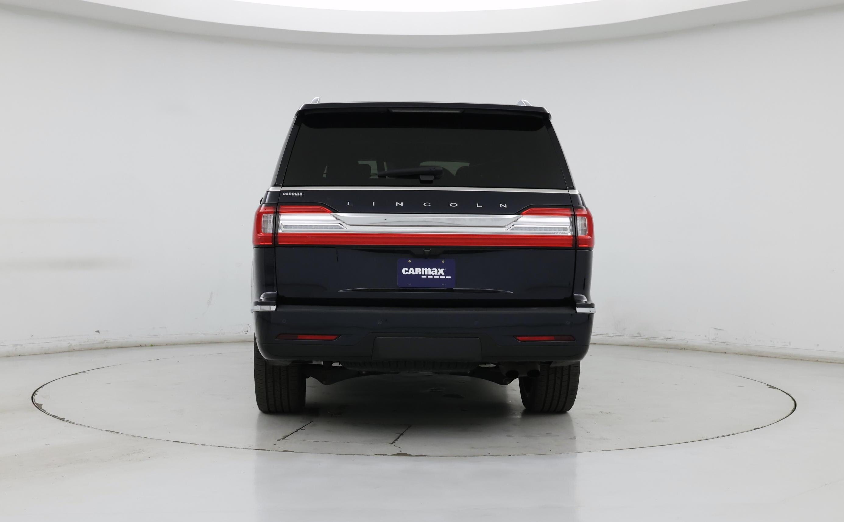 Thumbnail: 2021 Lincoln Navigator - 6