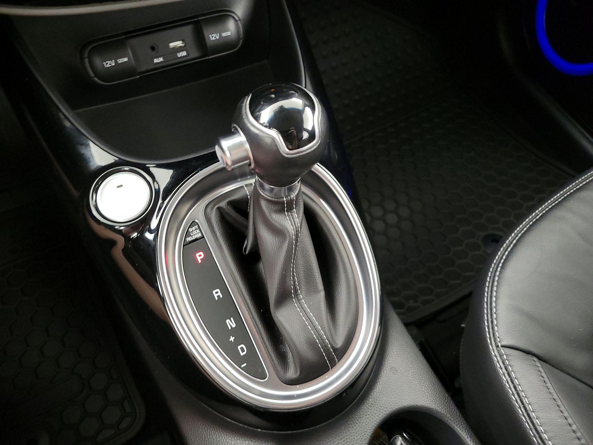 Thumbnail: 2017 Kia Soul - 18