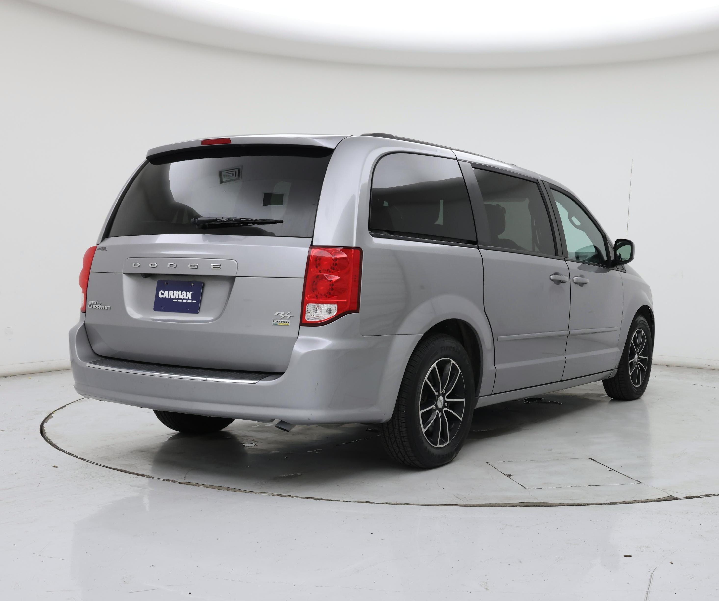 Thumbnail: 2016 Dodge Grand Caravan - 8