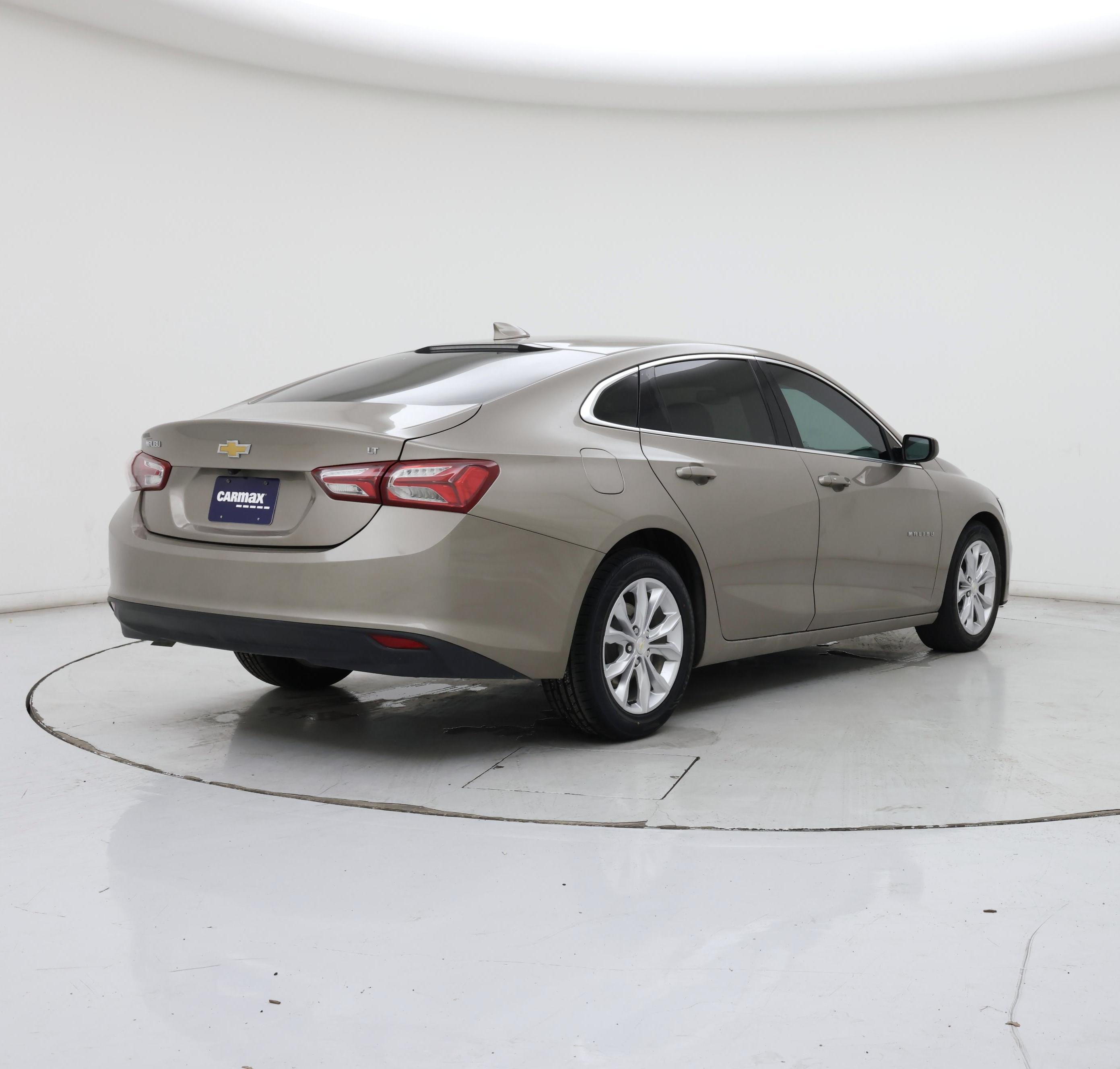 Thumbnail: 2022 Chevrolet Malibu - 8