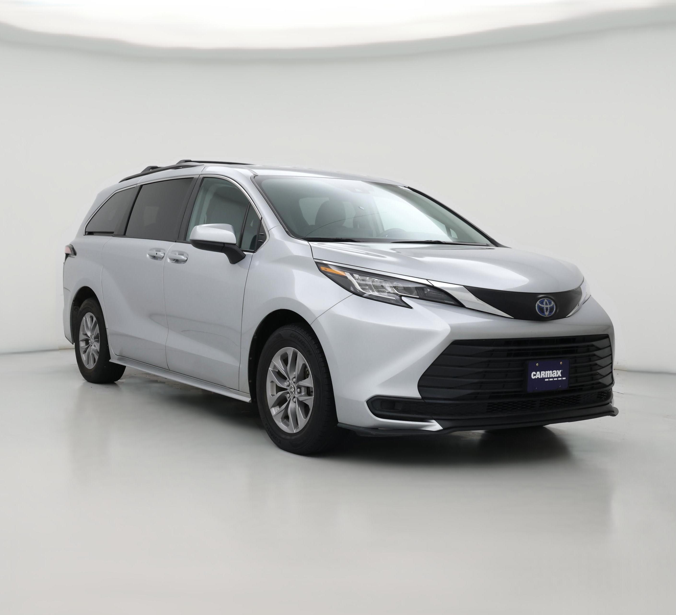 Thumbnail: 2022 Toyota Sienna - 1