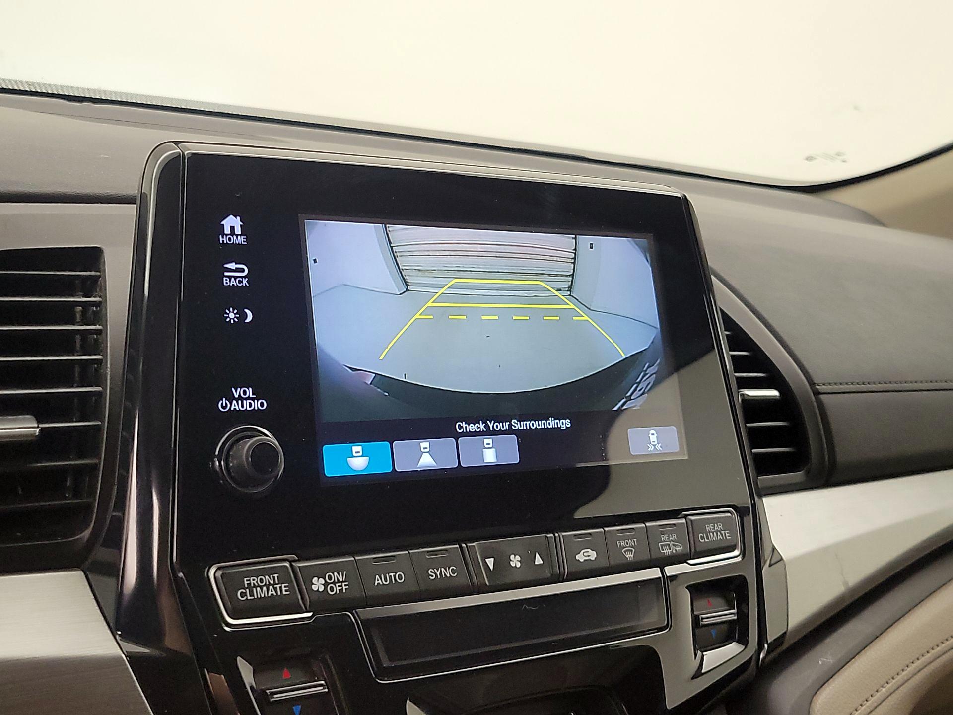Thumbnail: 2020 Honda Odyssey - 15