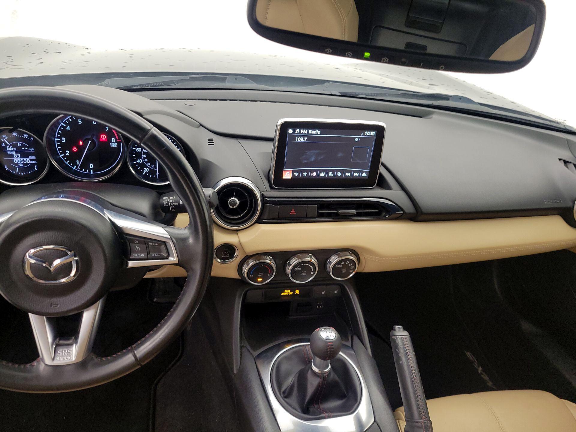 Thumbnail: 2017 Mazda MX-5 Miata - 9