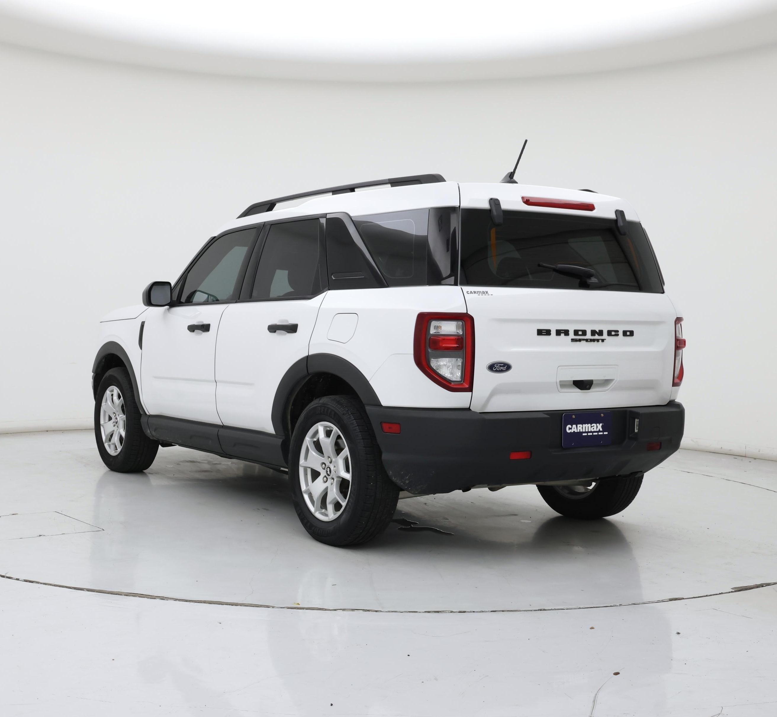 Thumbnail: 2022 Ford Bronco Sport - 2