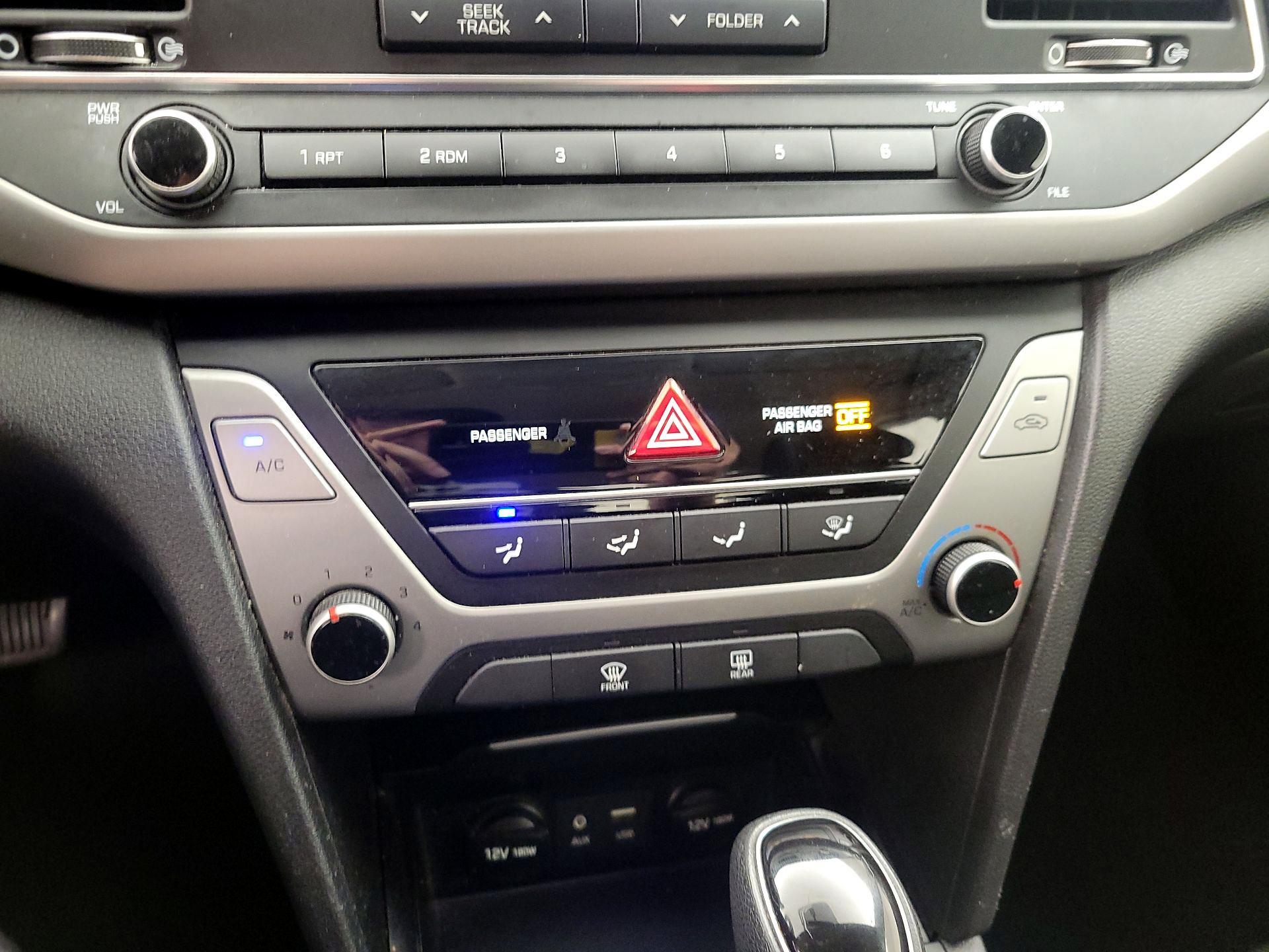 Thumbnail: 2018 Hyundai Elantra - 15