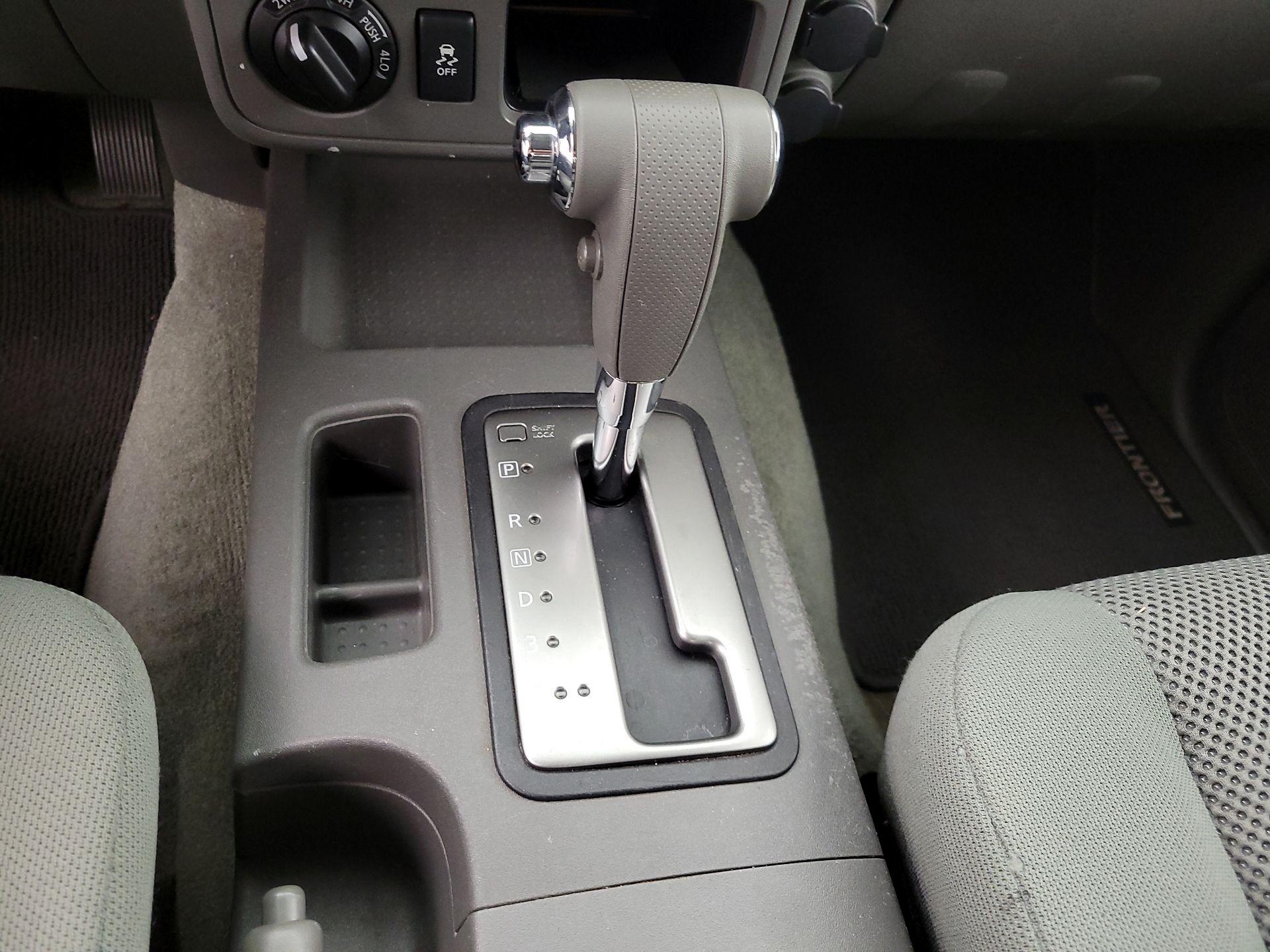Thumbnail: 2016 Nissan Frontier - 16