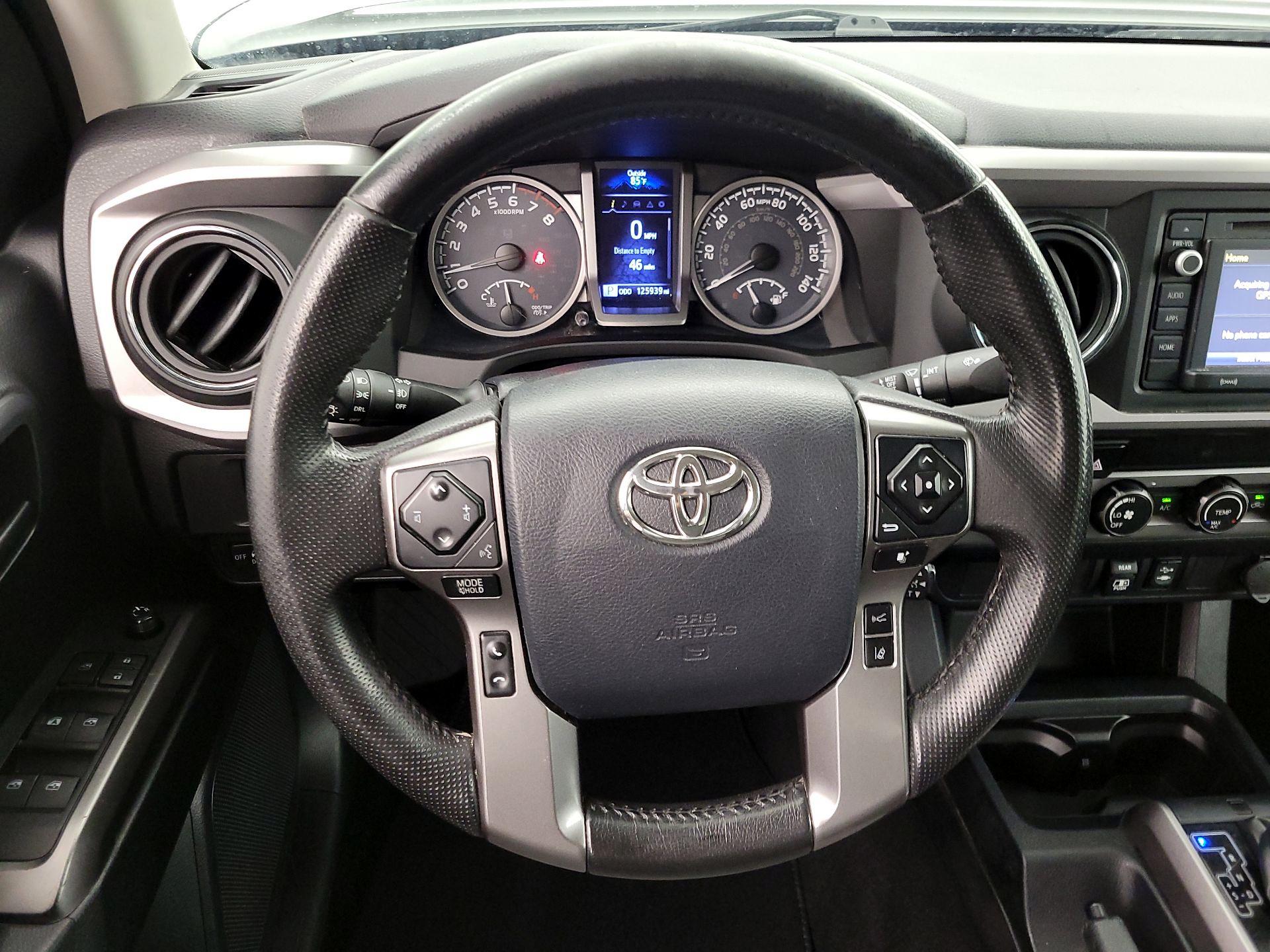 Thumbnail: 2019 Toyota Tacoma - 10