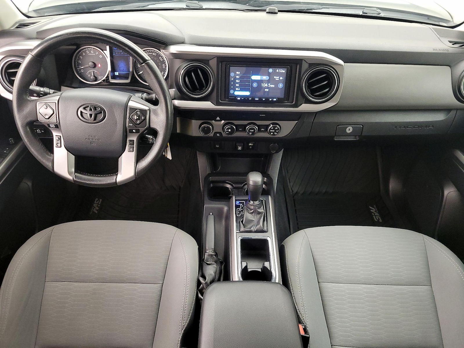 2019 Toyota Tacoma SR5 - Photo 10