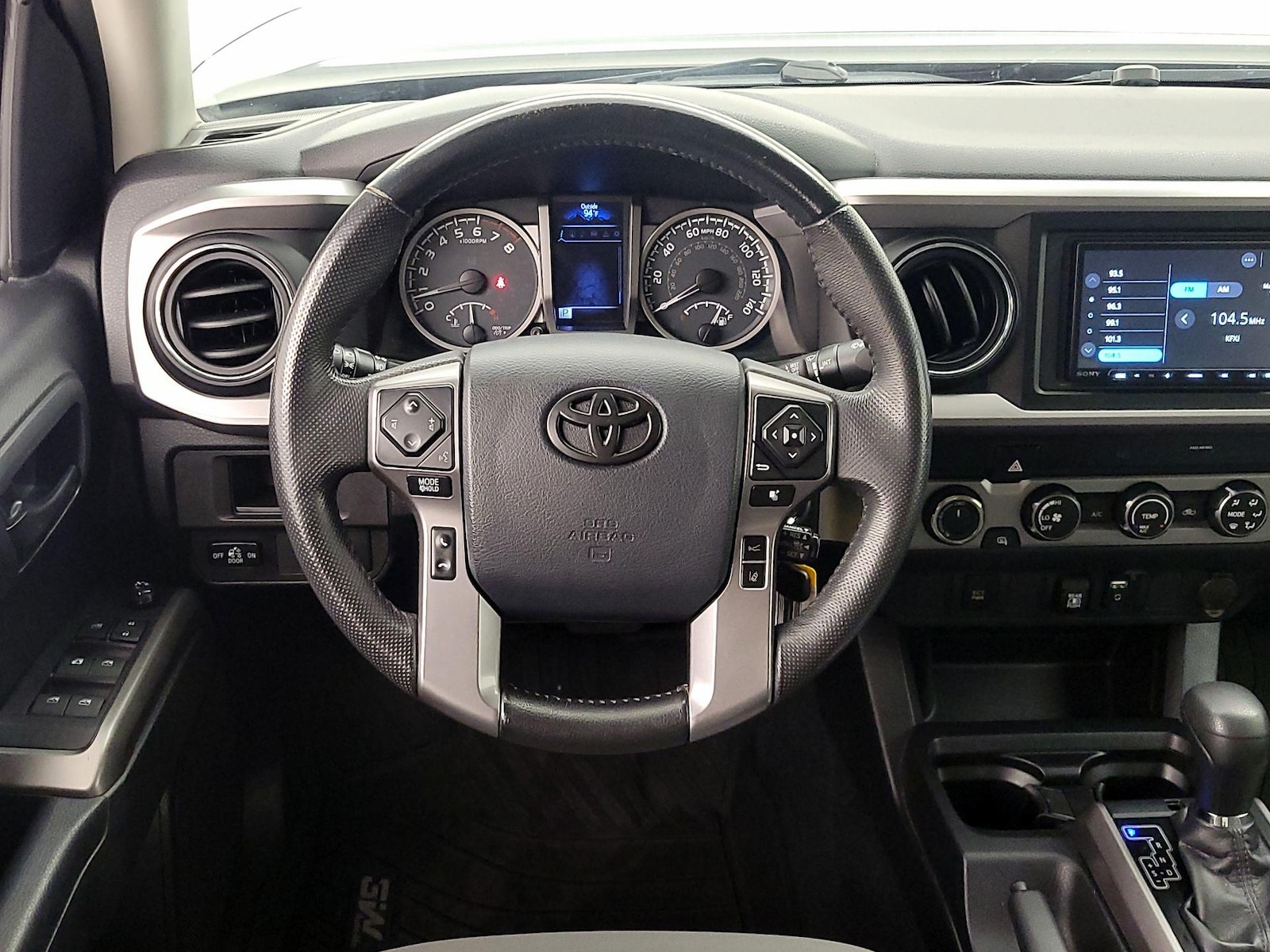 2019 Toyota Tacoma SR5 - Photo 11