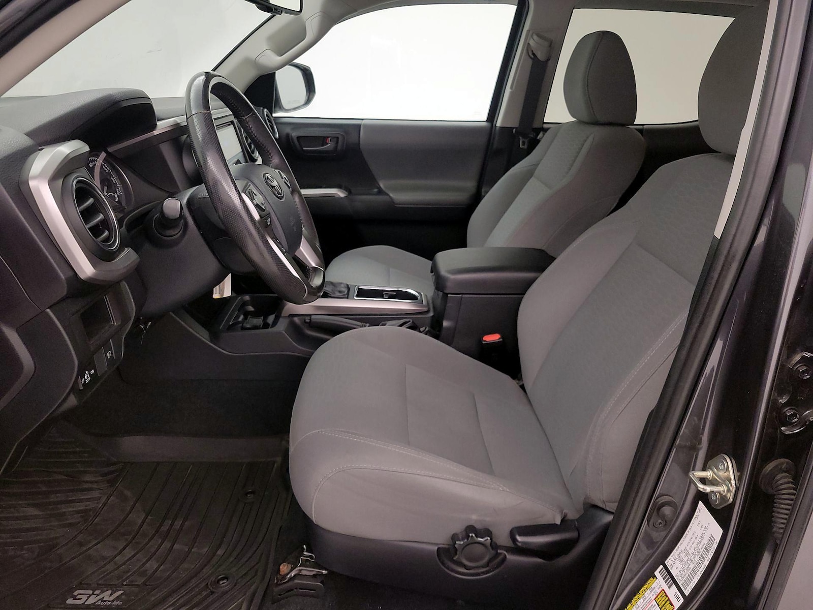 2019 Toyota Tacoma SR5 - Photo 12