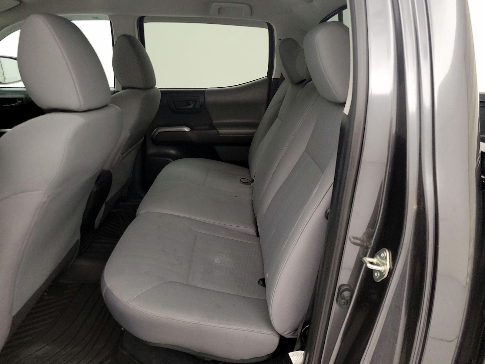 2019 Toyota Tacoma SR5 - Photo 20