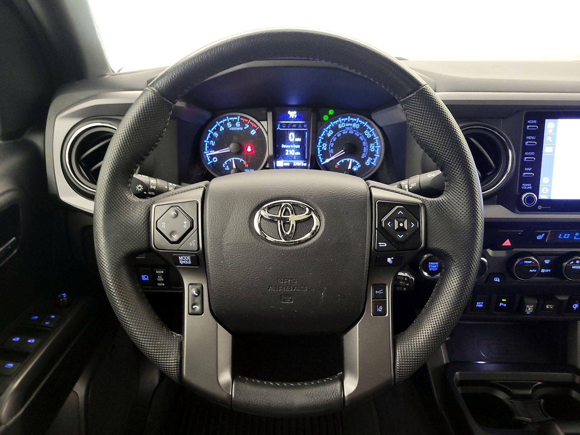 Thumbnail: 2021 Toyota Tacoma - 10