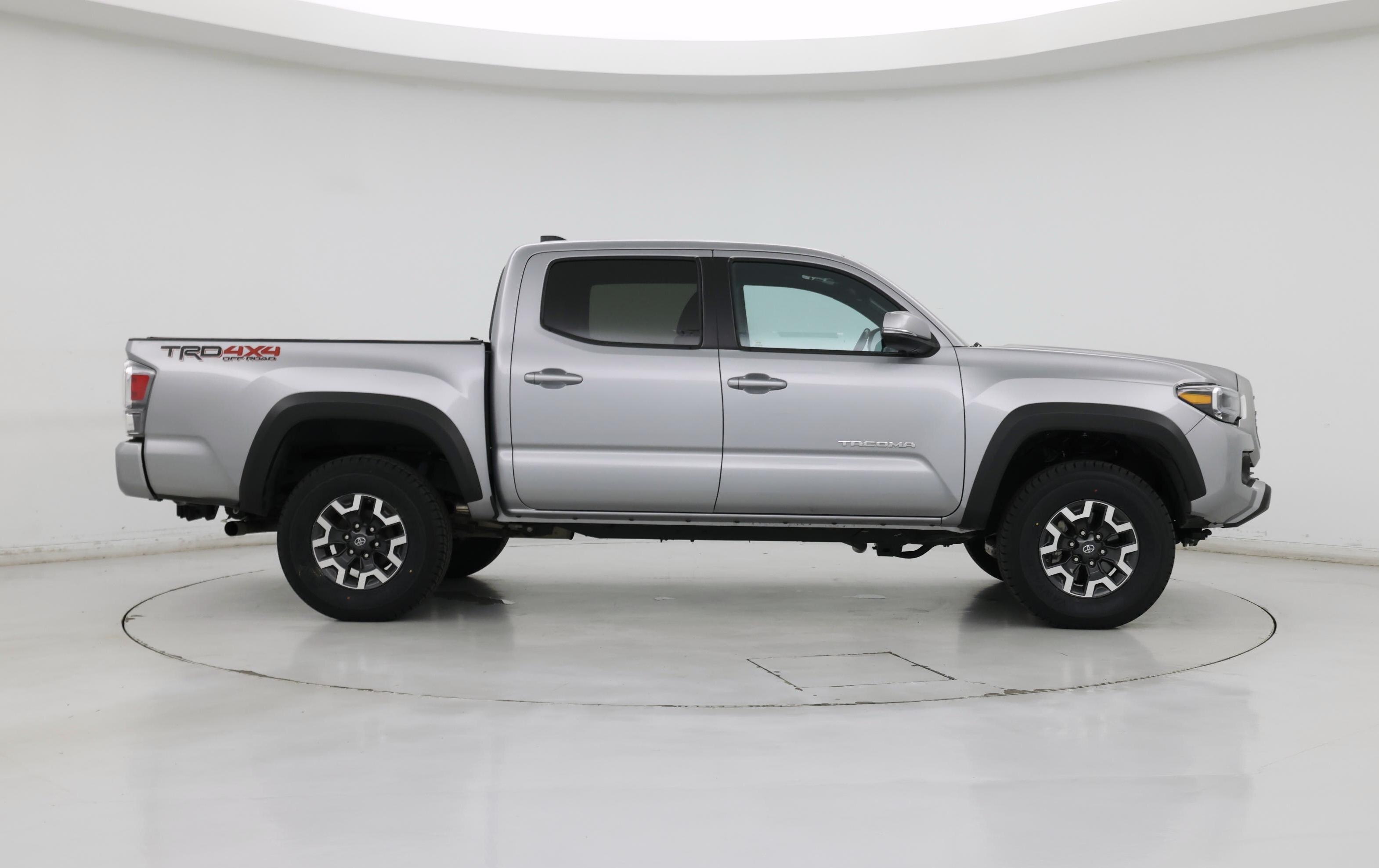 Thumbnail: 2021 Toyota Tacoma - 7