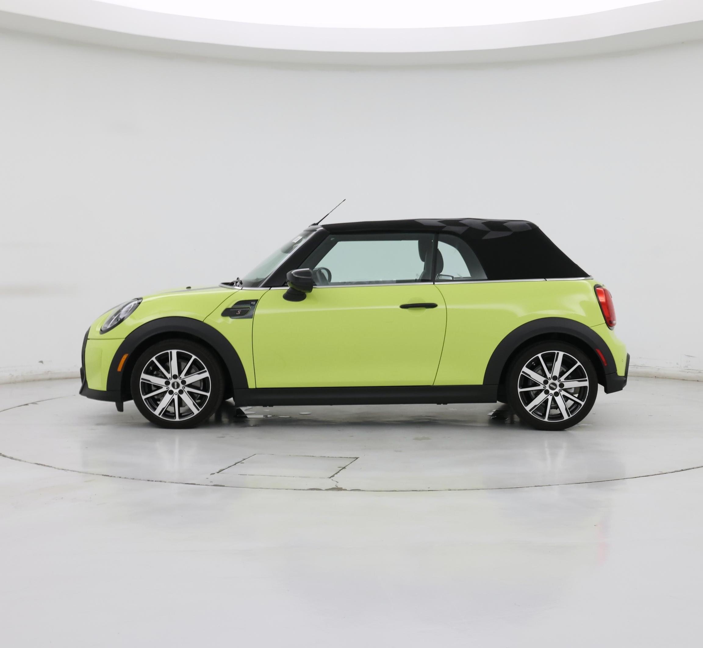 Thumbnail: 2022 MINI Cooper - 3