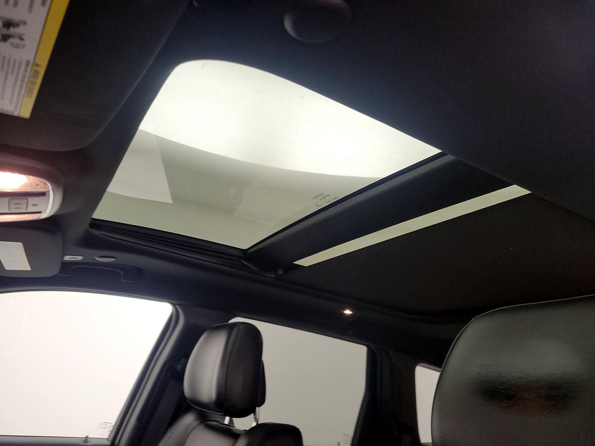 Thumbnail: 2021 Jeep Grand Cherokee - 19