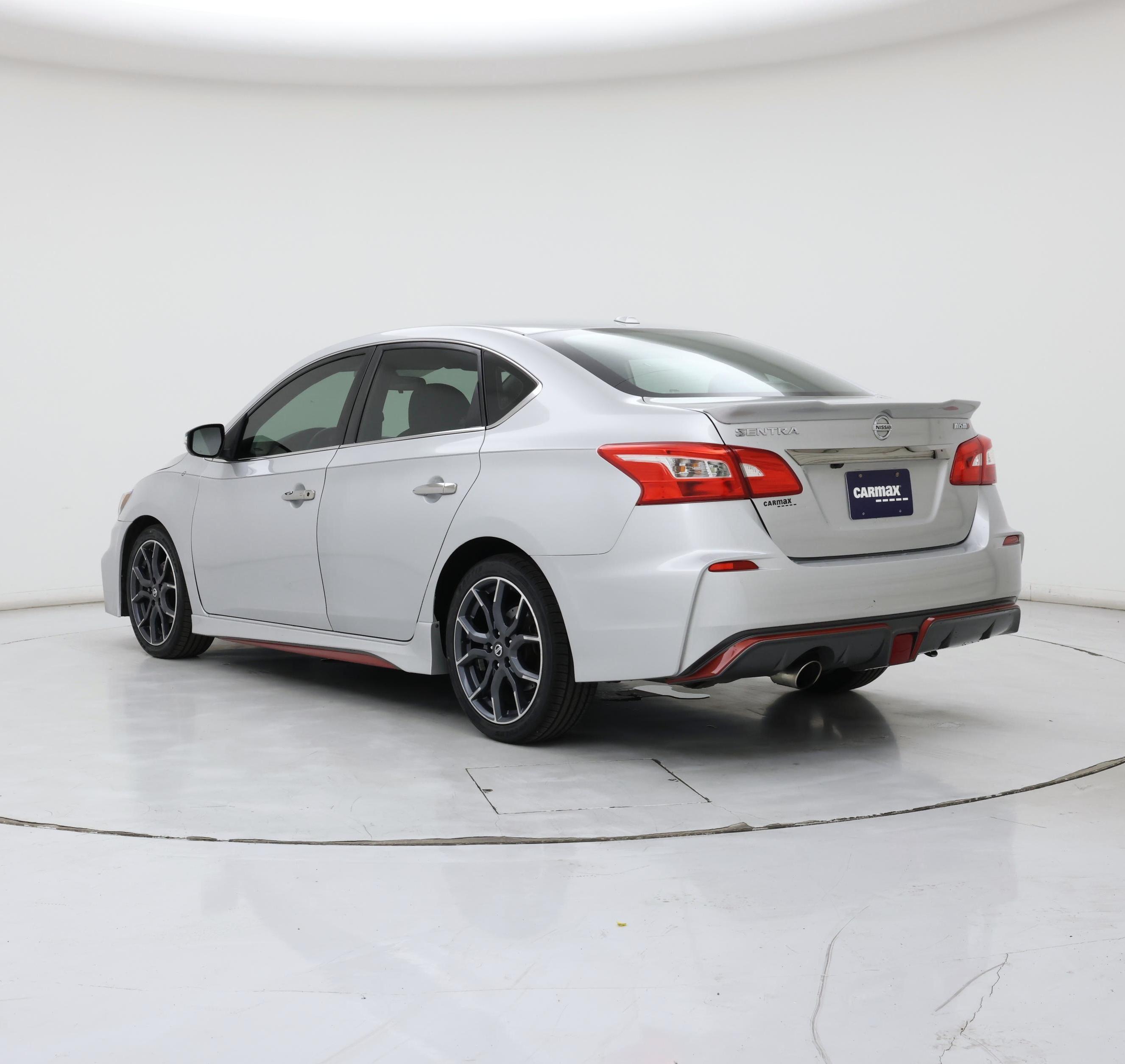 Thumbnail: 2017 Nissan Sentra - 2