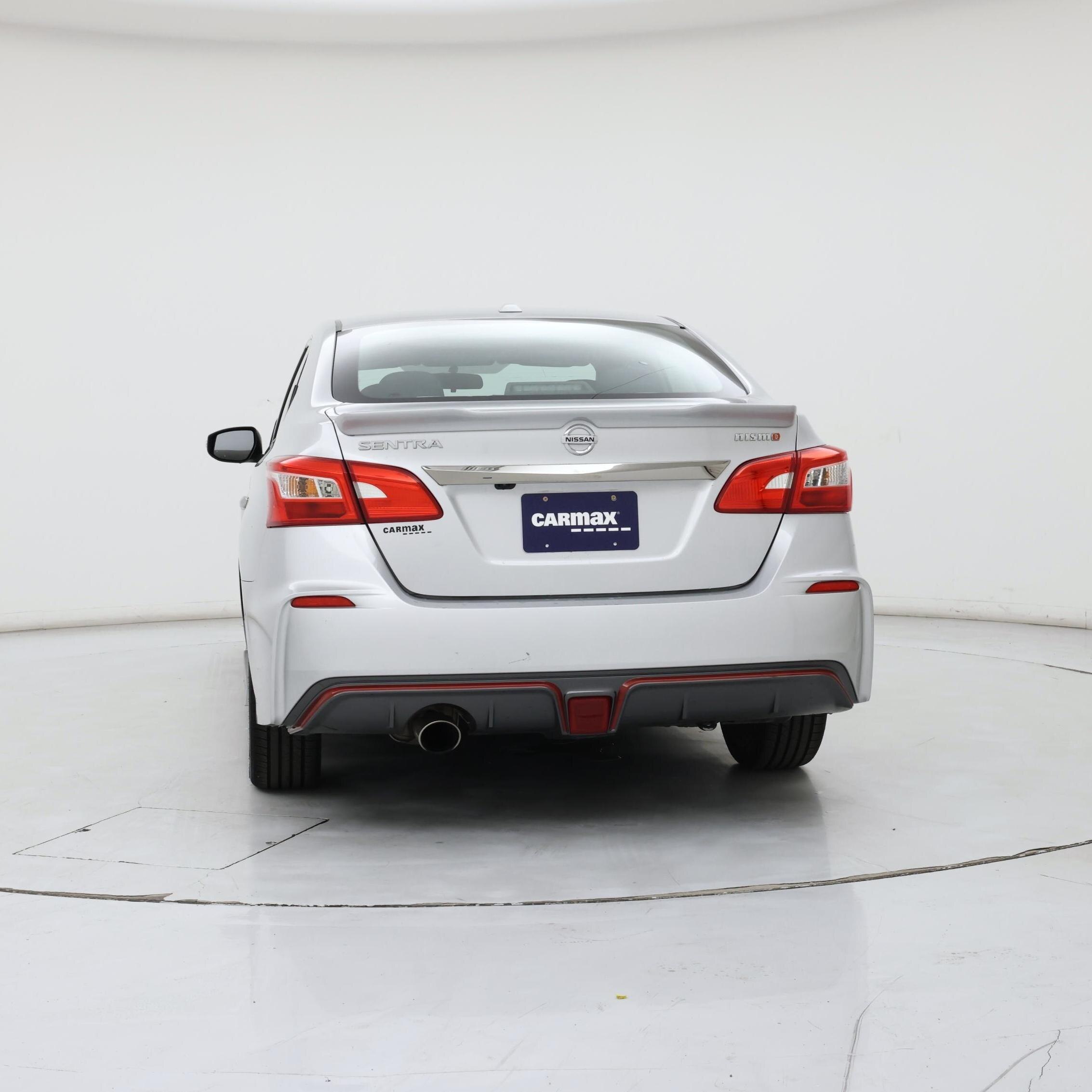Thumbnail: 2017 Nissan Sentra - 6