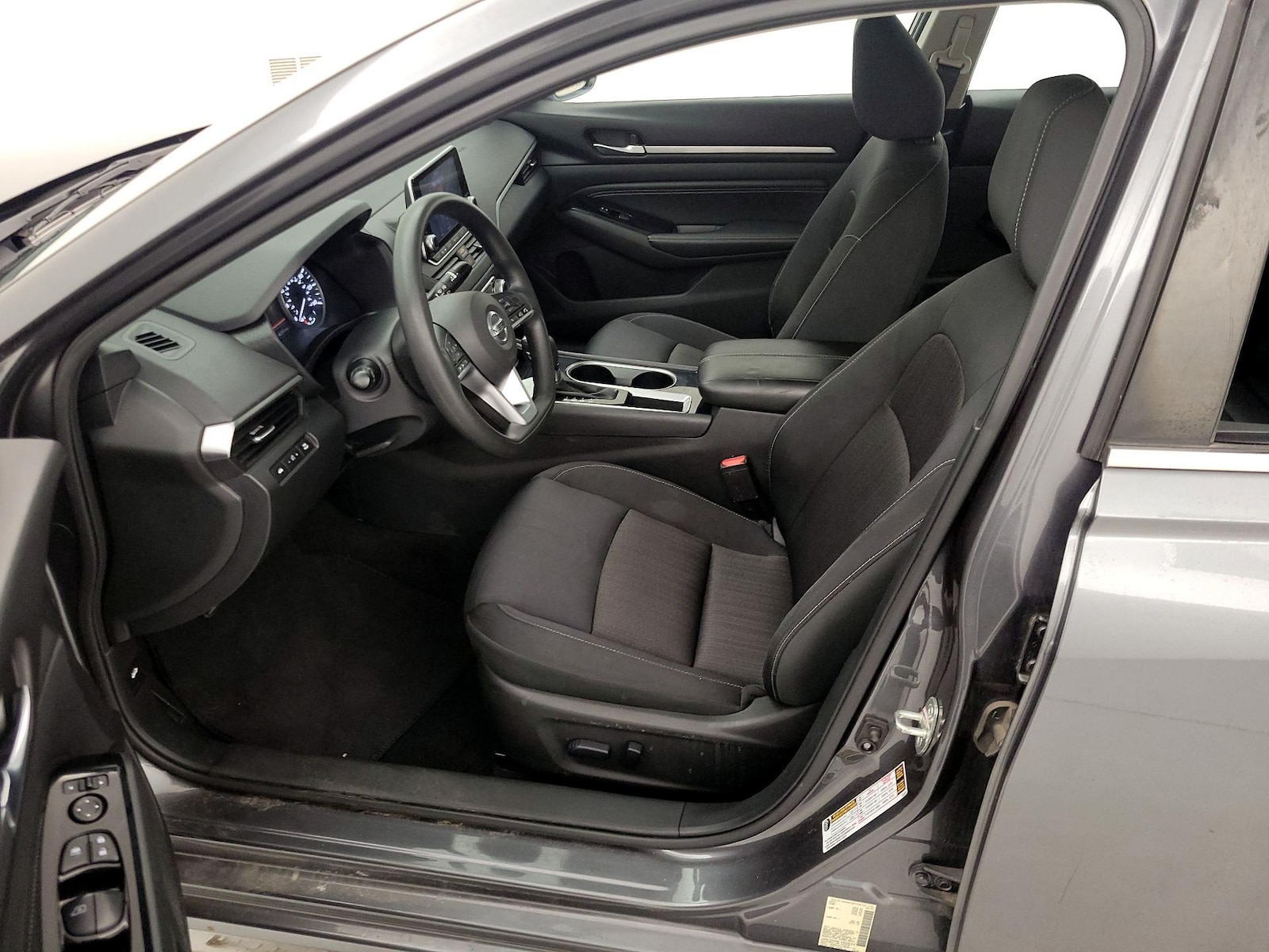Power Seat(s) & Side Airbags