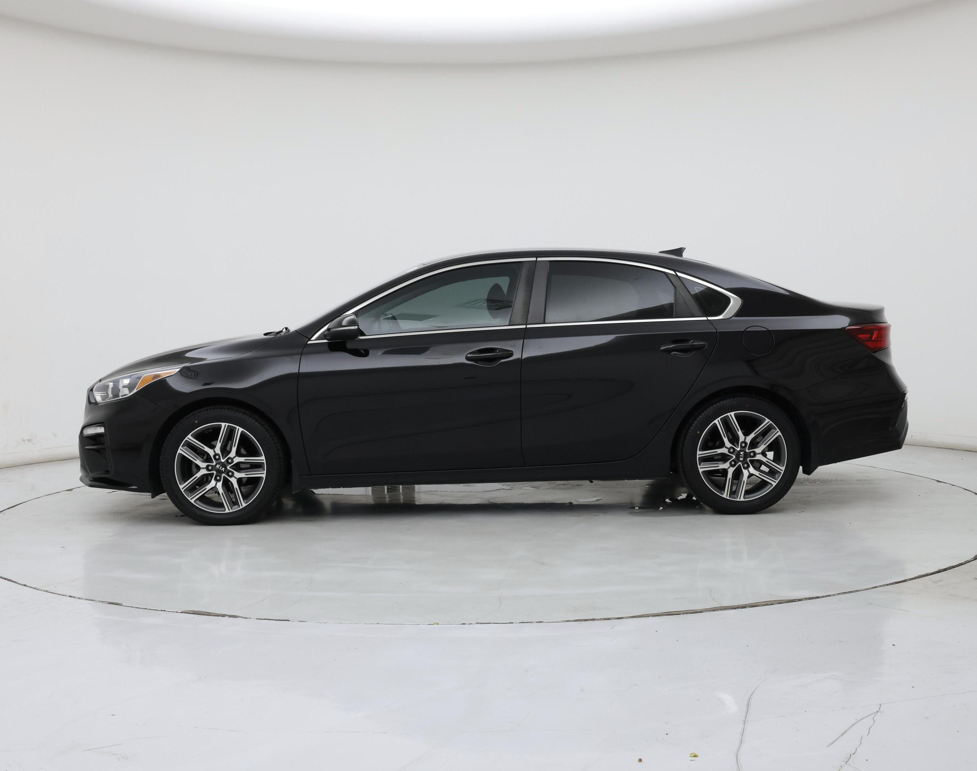 Thumbnail: 2019 Kia Forte - 3