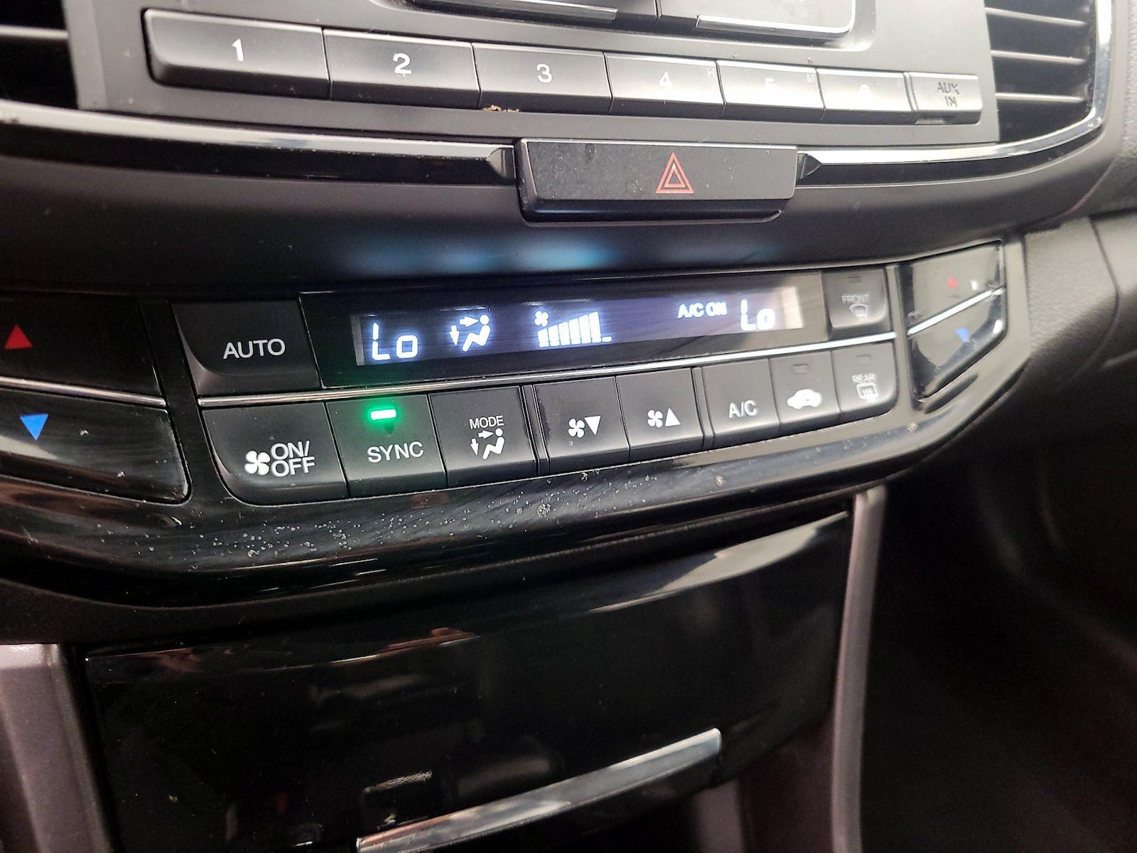 2017 Honda Accord Sport - Photo 17