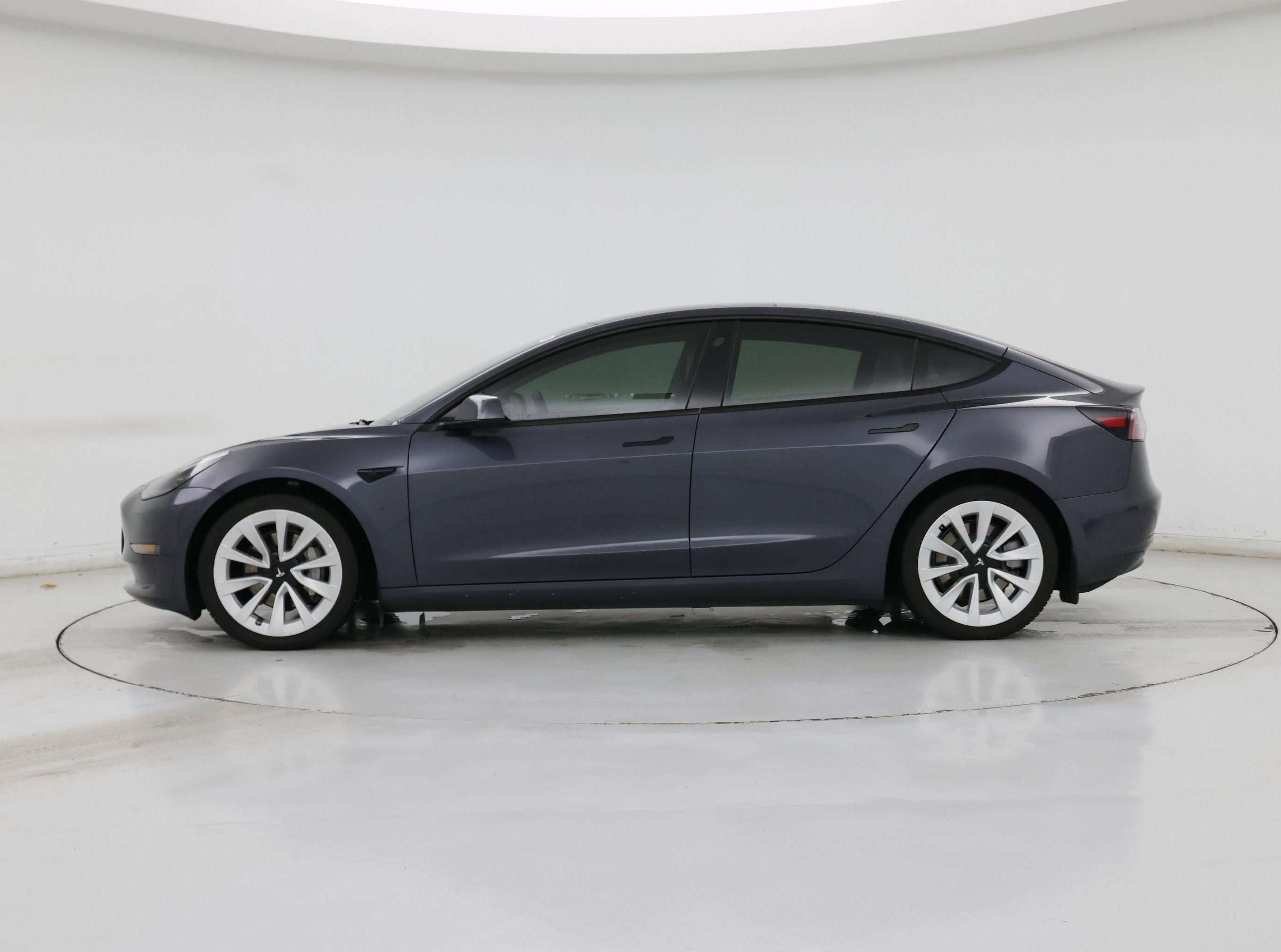 Thumbnail: 2023 Tesla Model 3 - 3