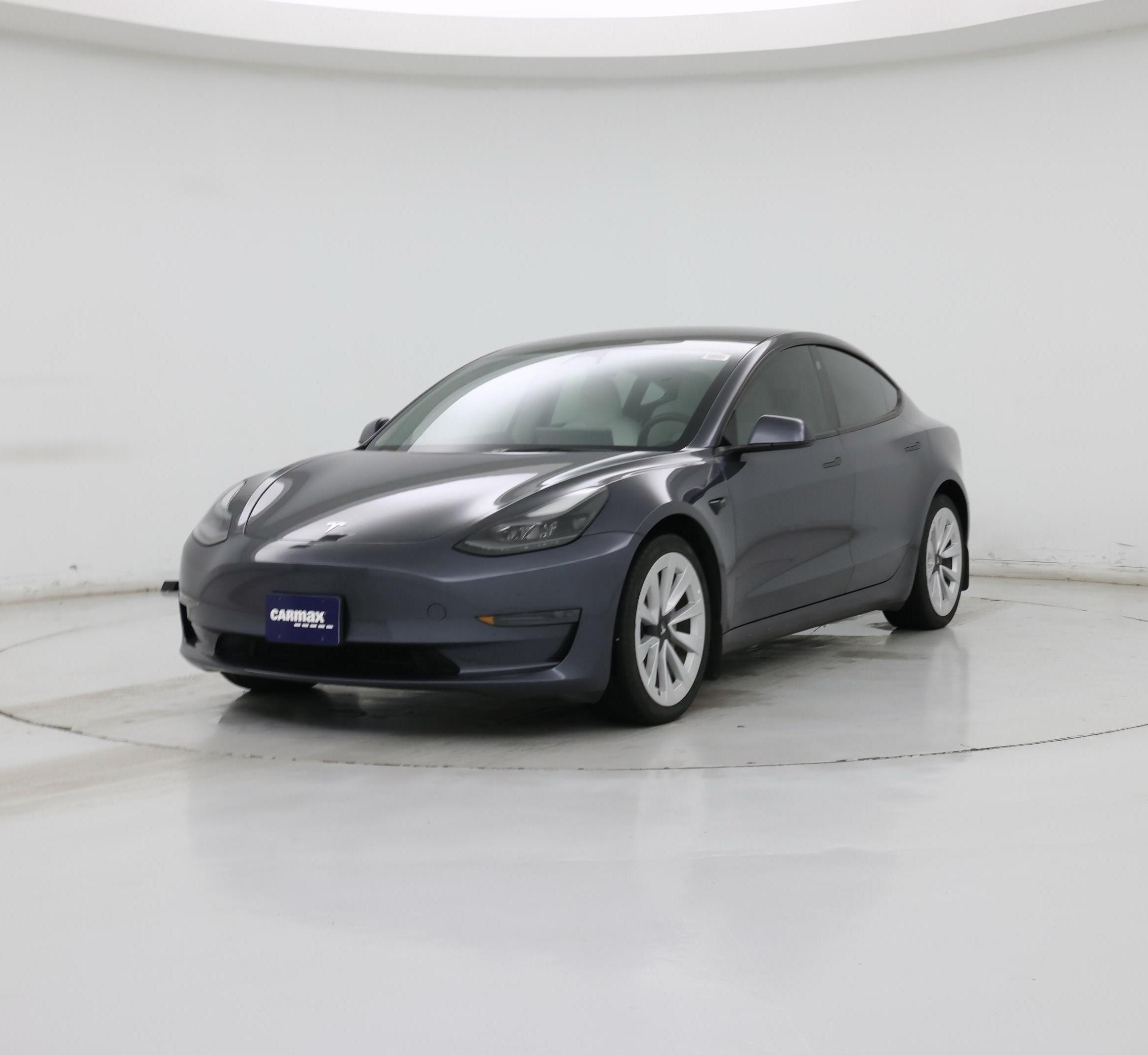 Thumbnail: 2023 Tesla Model 3 - 4