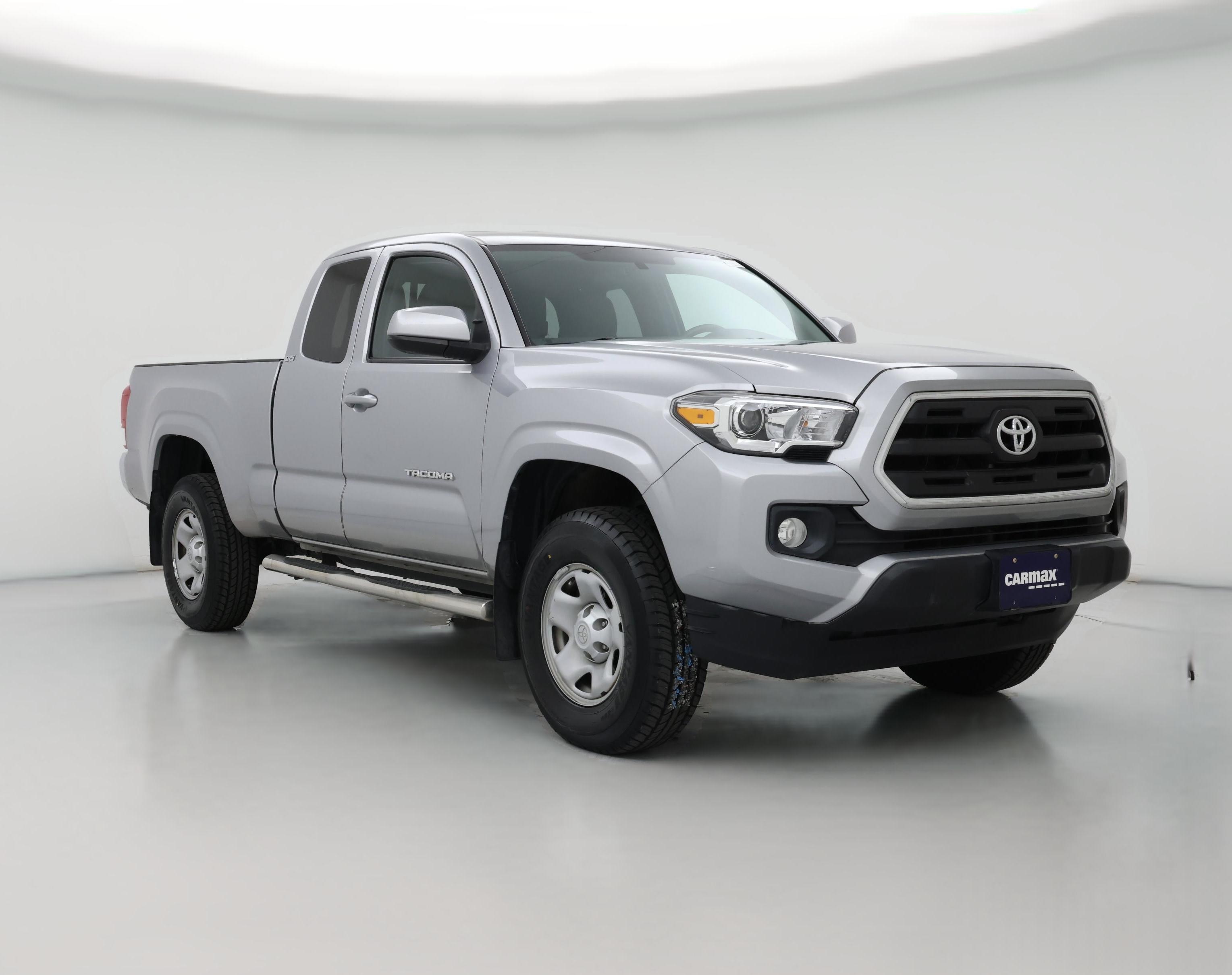 Thumbnail: 2017 Toyota Tacoma - 1