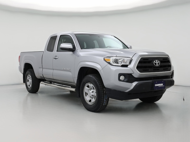 2017 Toyota Tacoma SR5 -
                  Wichita, KS