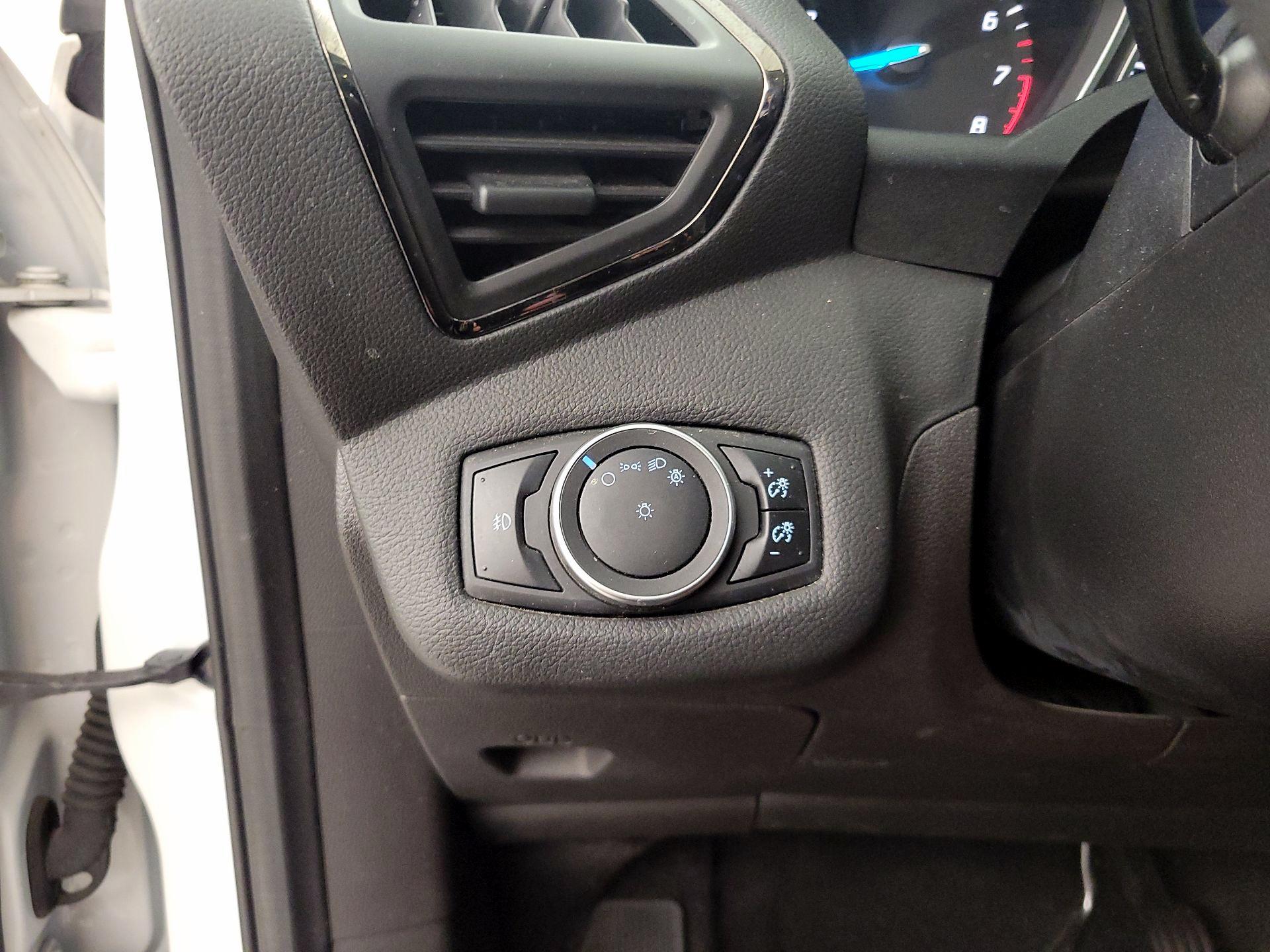 Thumbnail: 2015 Ford Escape - 13