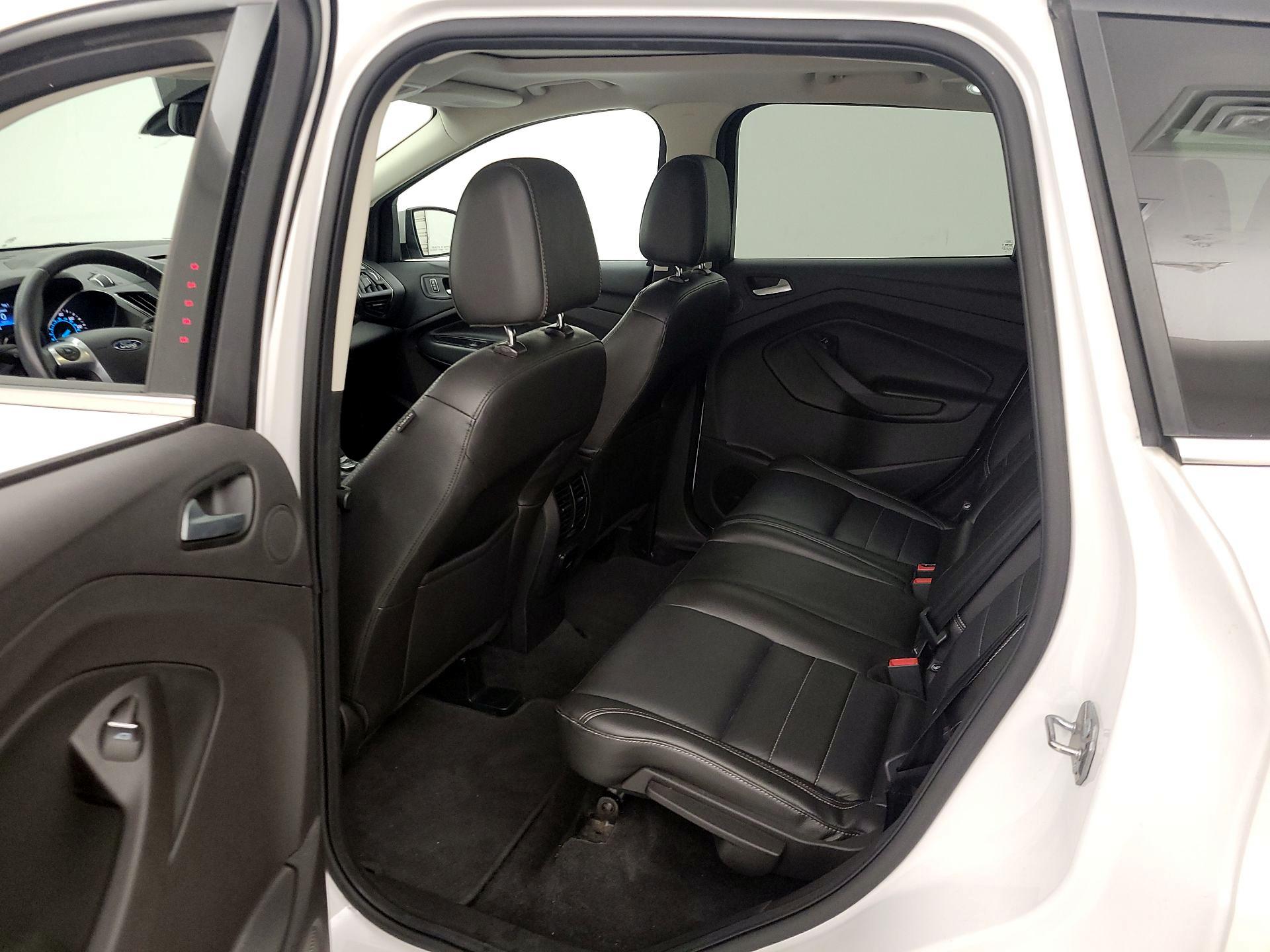 Thumbnail: 2015 Ford Escape - 19