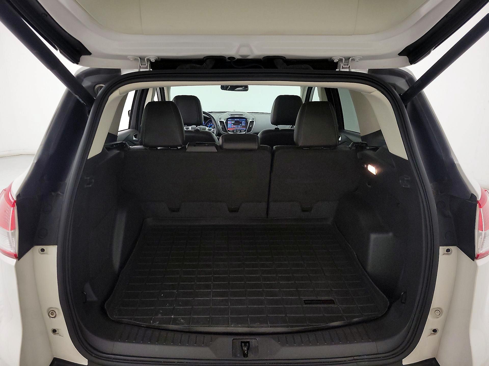 Thumbnail: 2015 Ford Escape - 20